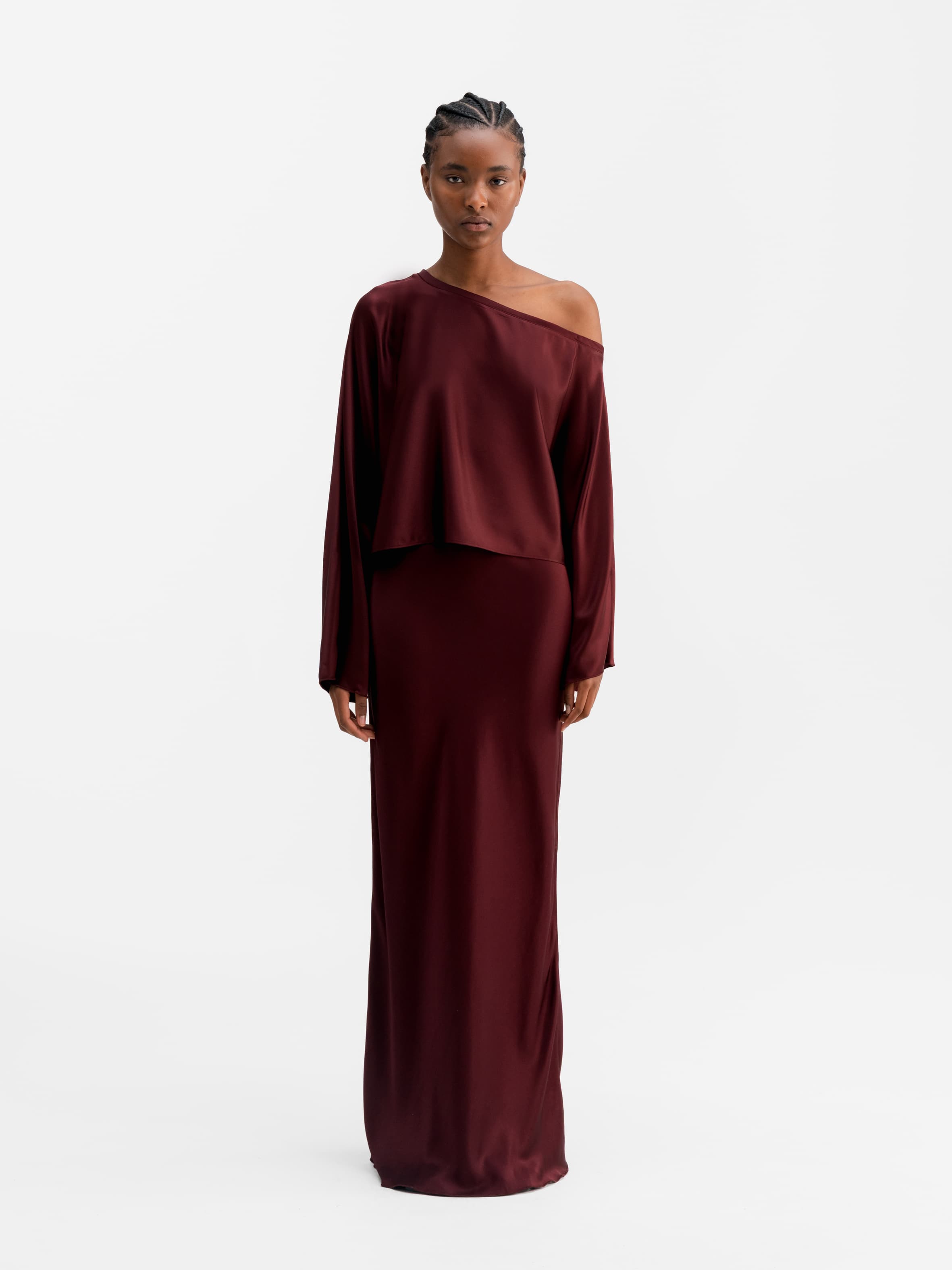 Hana Long Logo Satin Skirt Burgundy Ahlvar Gallery hana-long-logo-satin-skirt-burgundy-ahlvar-gallery