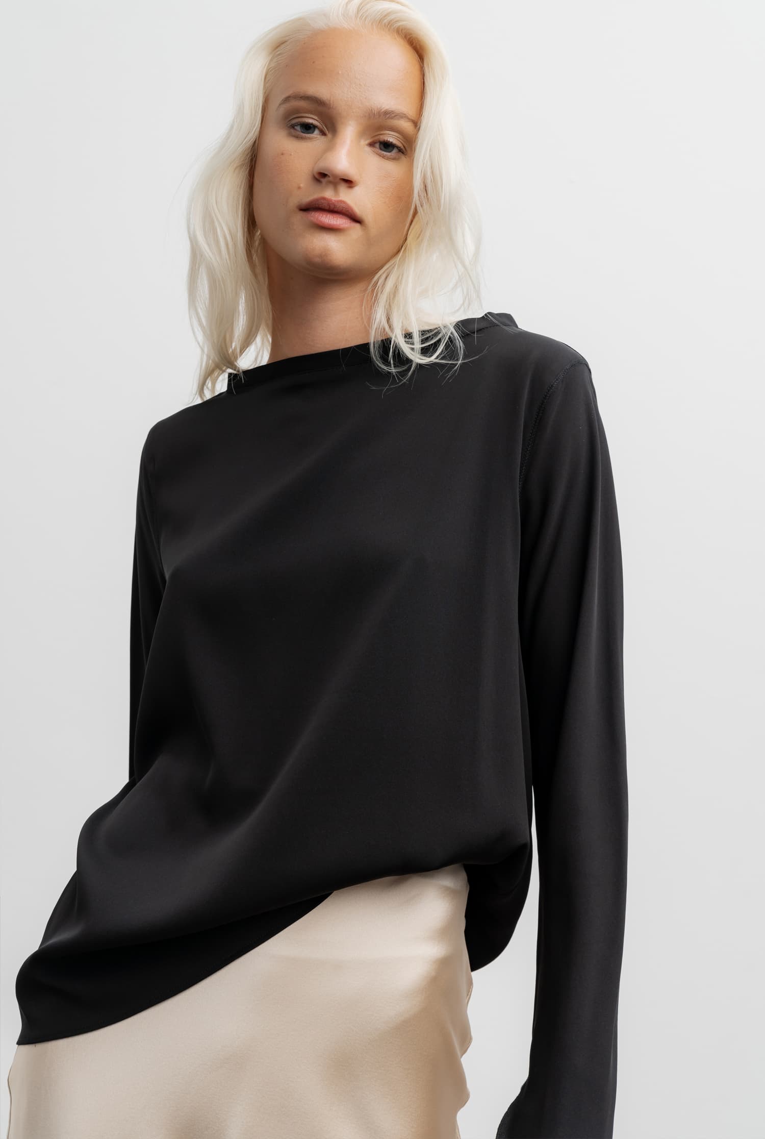 ULIA - Black Silk Blouse