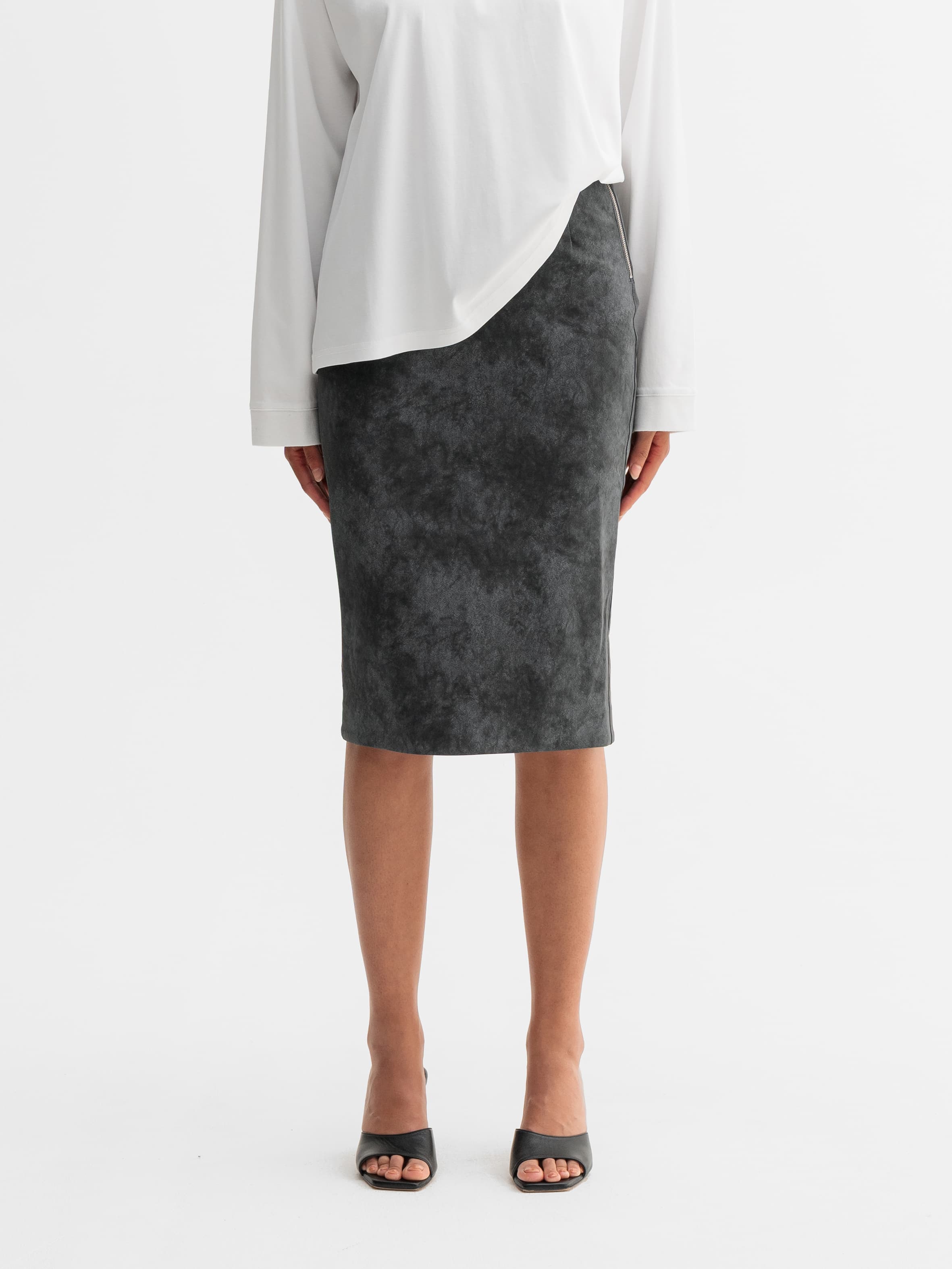 Alila PU leather skirt dark grey