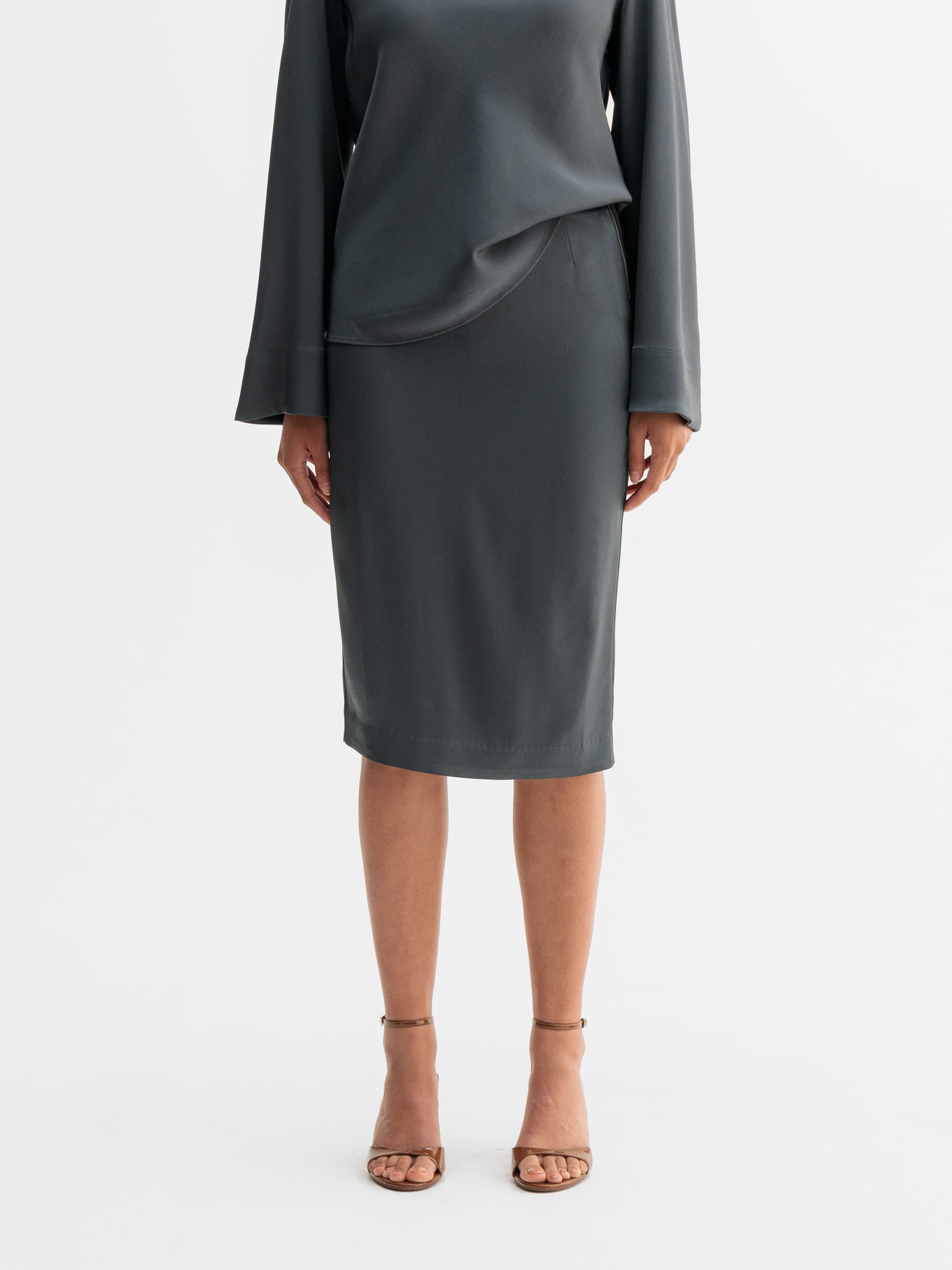 Alila skirt dark grey