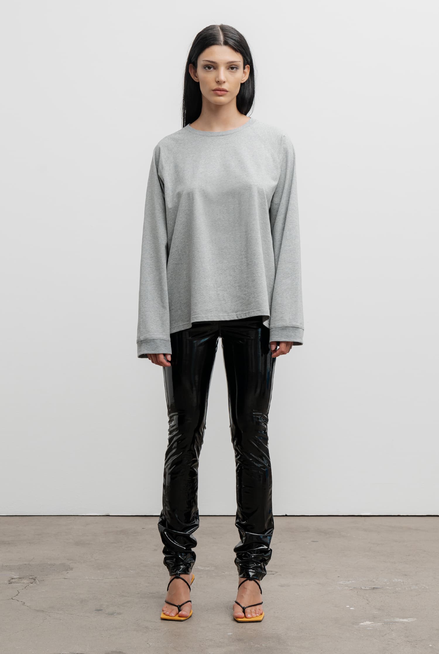 Amaya latex trousers black