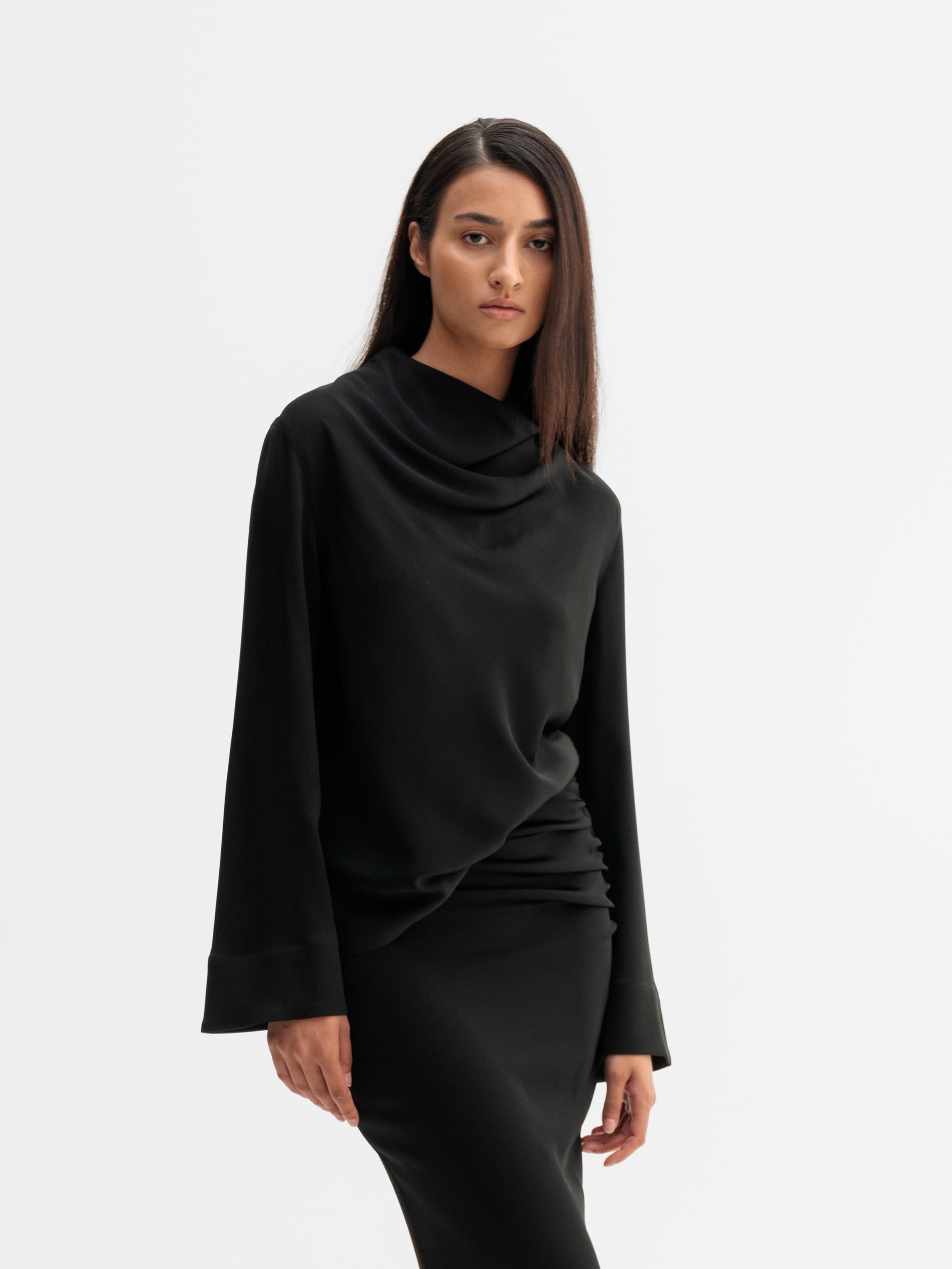 Ari blouse black