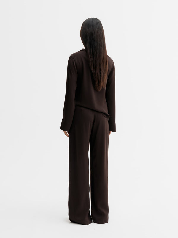 Back view of Ahlvar Gallery Ari blouse in Dark brown