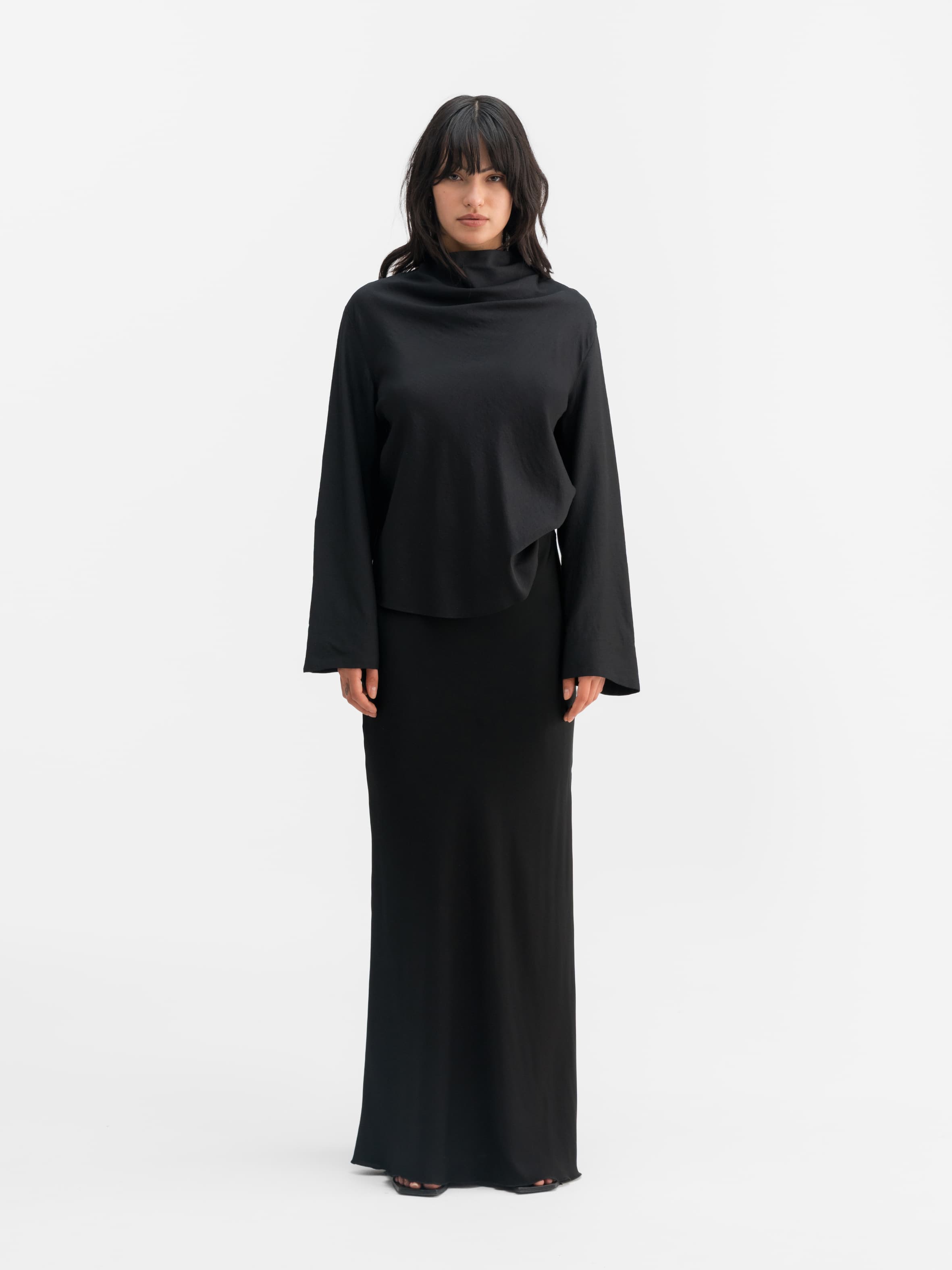 Ari wool blouse black