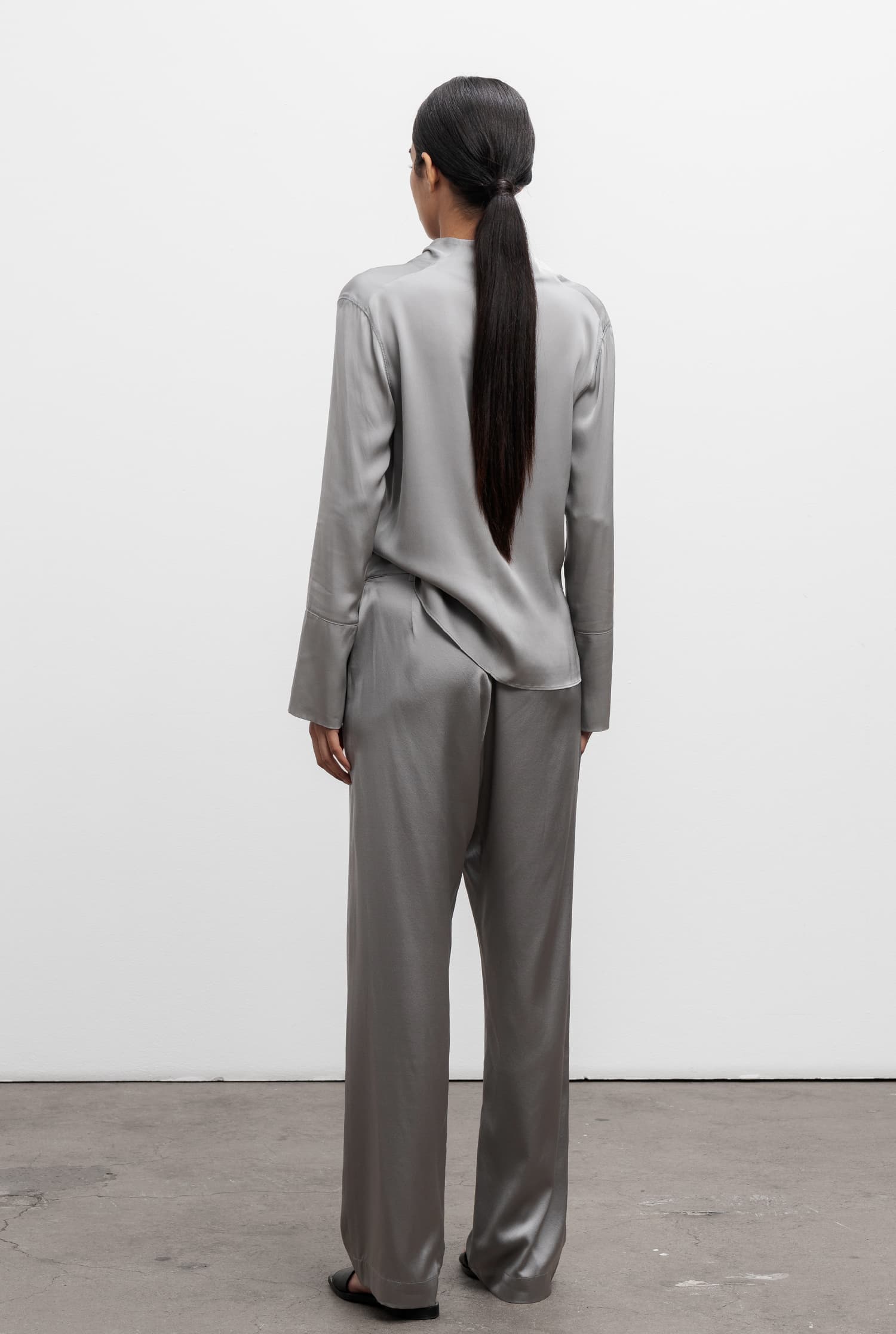 Ava satin silk trousers silver