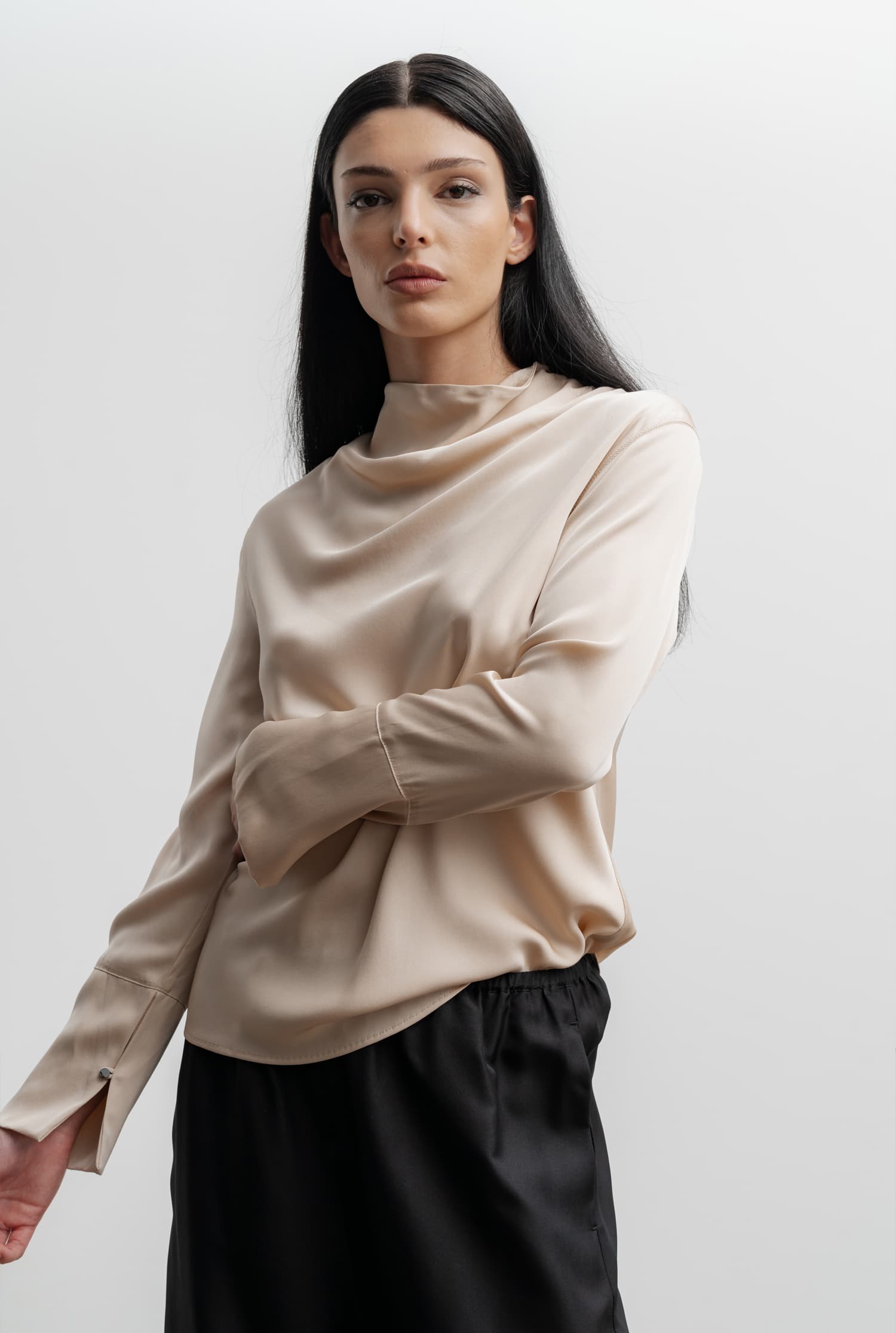 Ayumi silk blouse powder