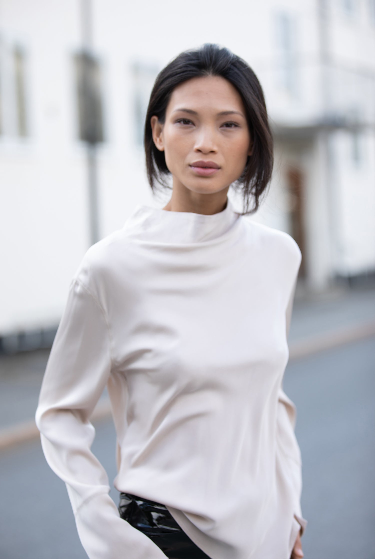 Ayumi silk blouse powder