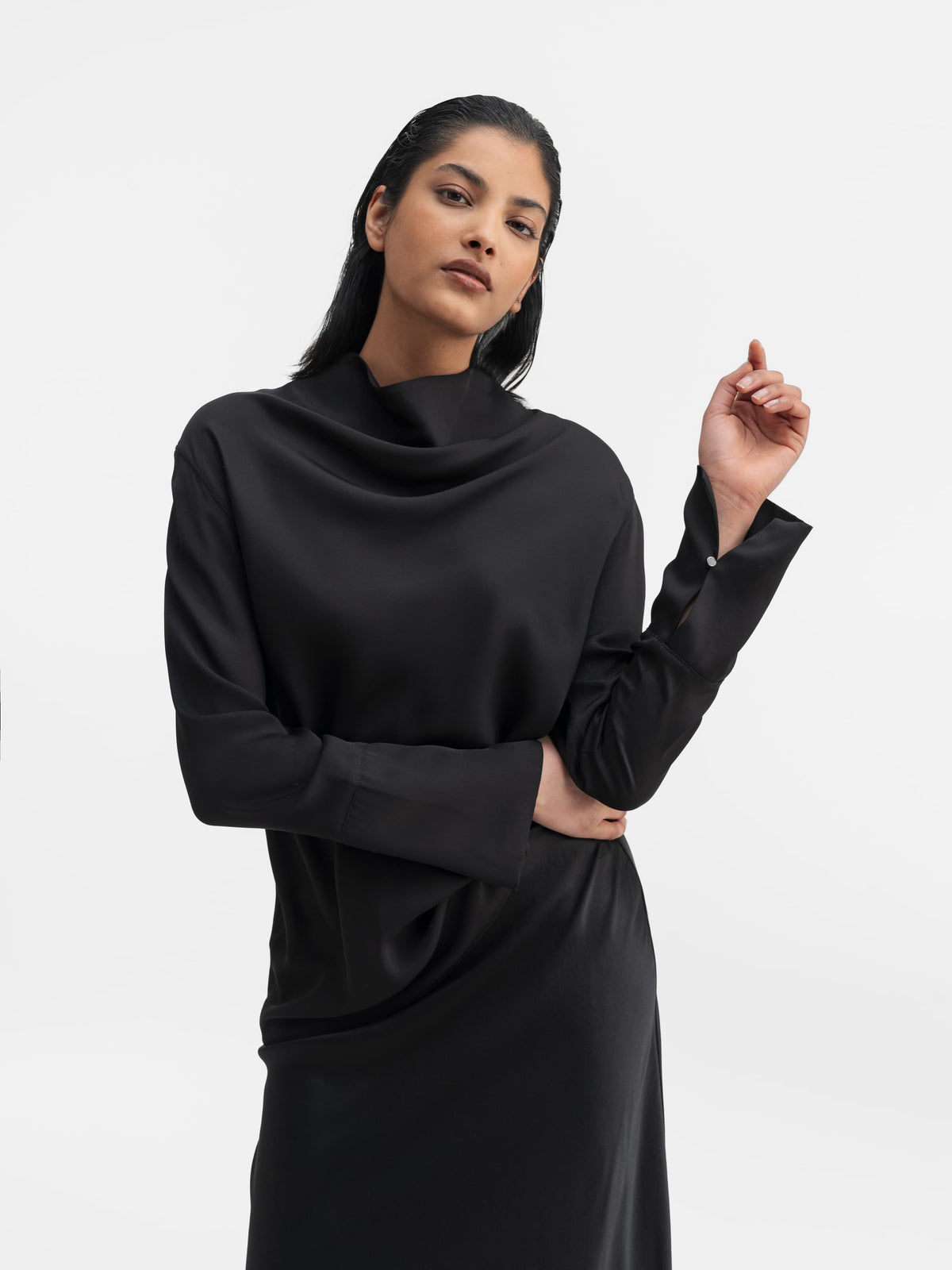 AyumiSilkBlouse_black3_1200x. 