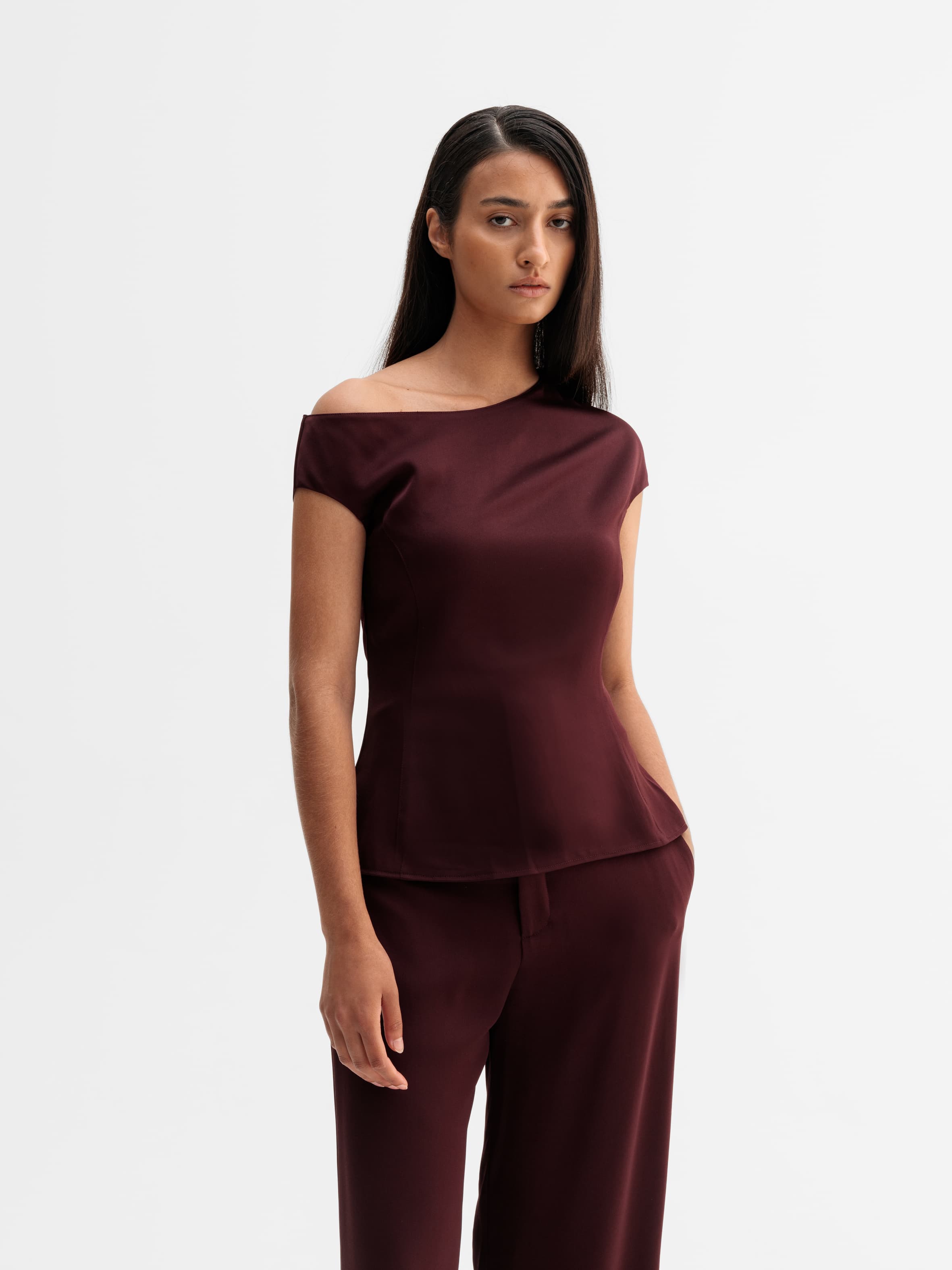 Chika top burgundy