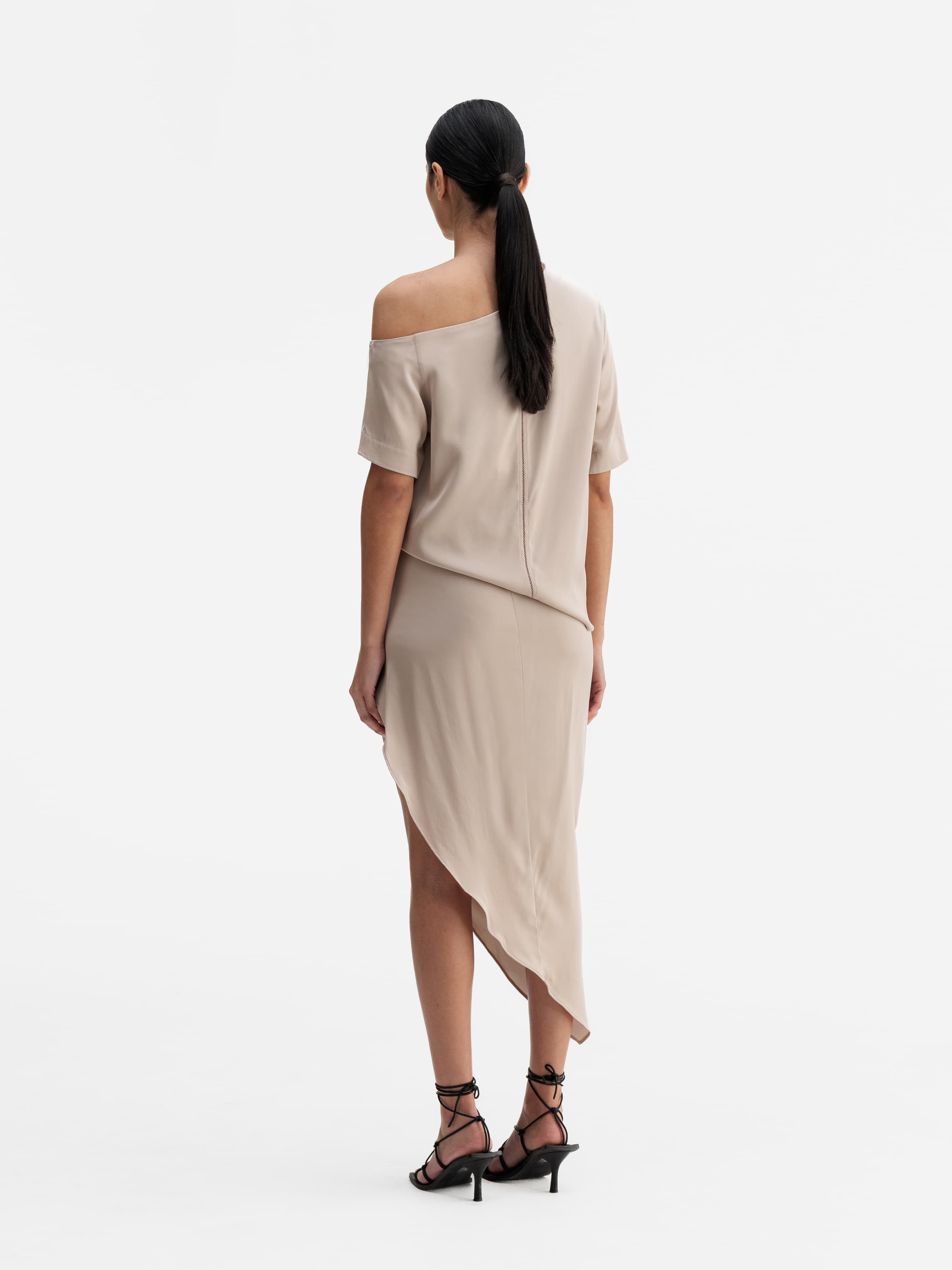 Back view of Ahlvar Gallery Chima silk blouse greige