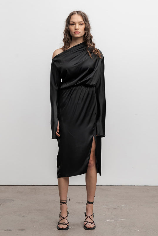 Cho dress black