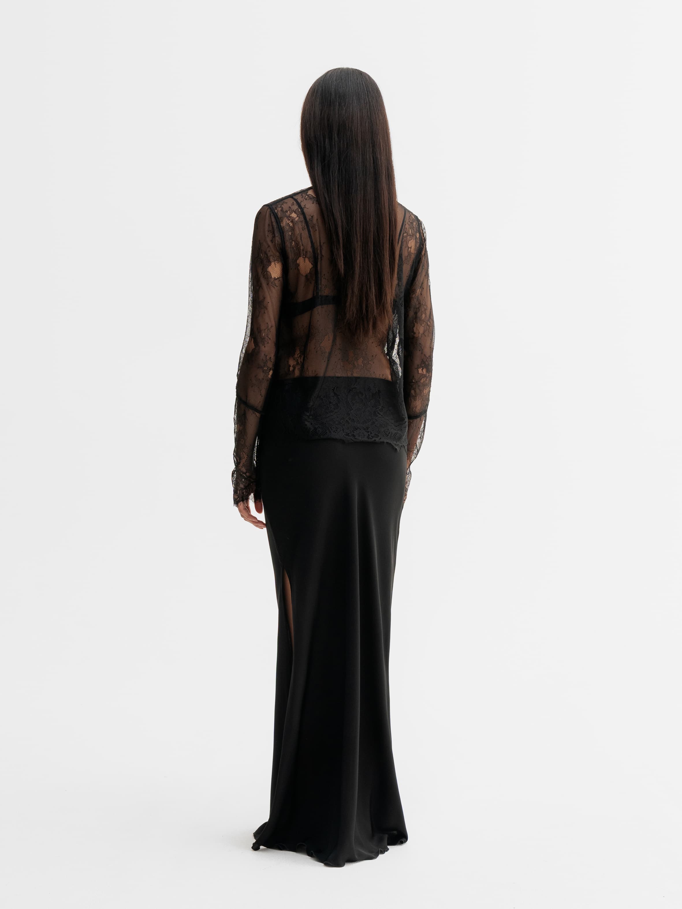 Della lace blouse black