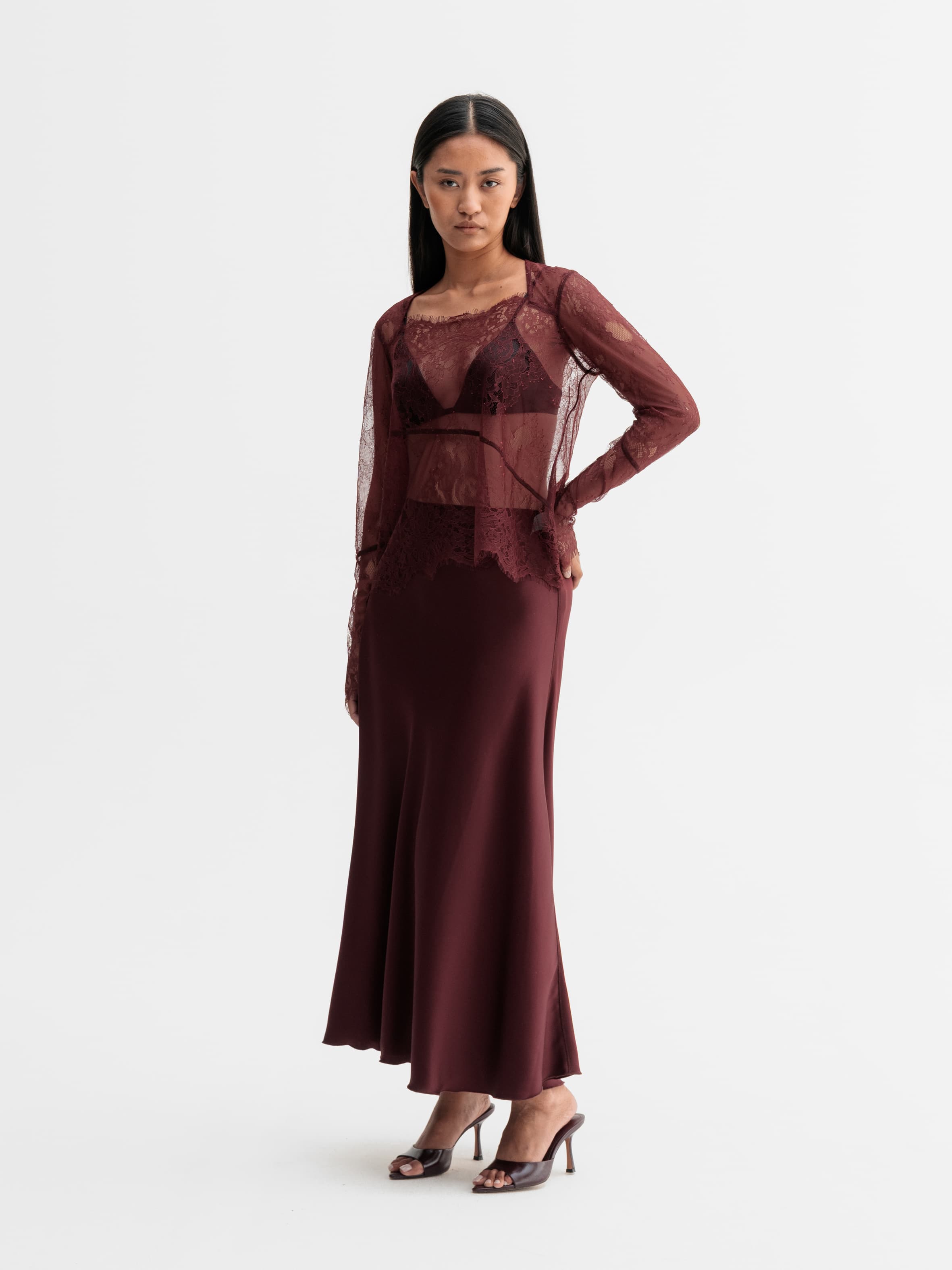 Della lace blouse burgundy