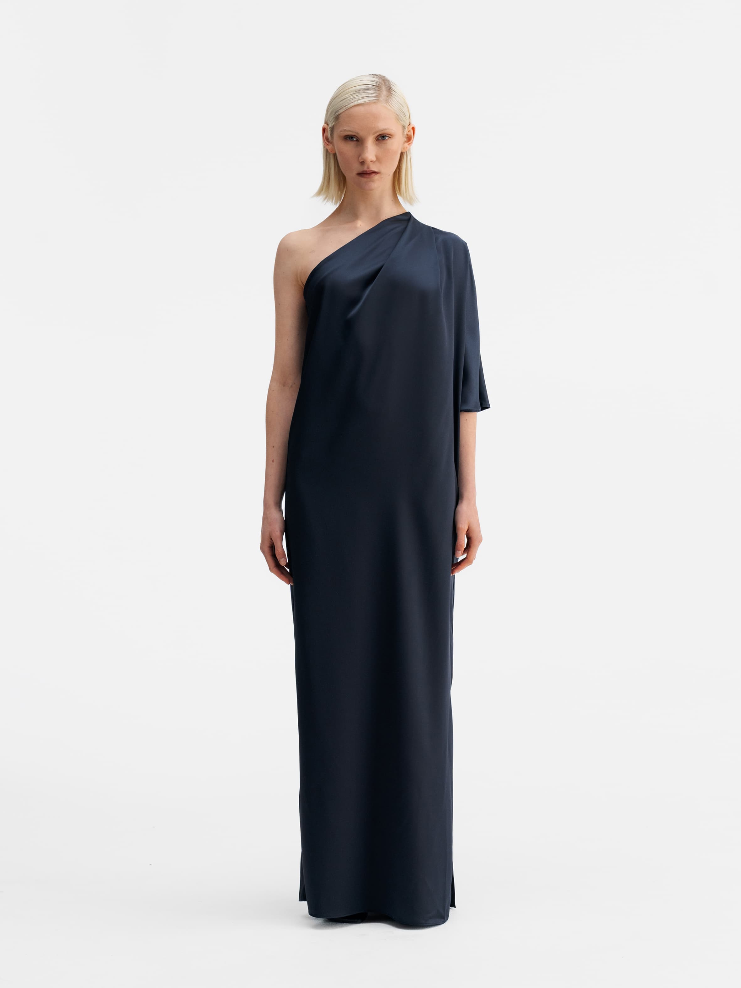 Model wearing Ahlvar Gallery Ella satin dress blue grey