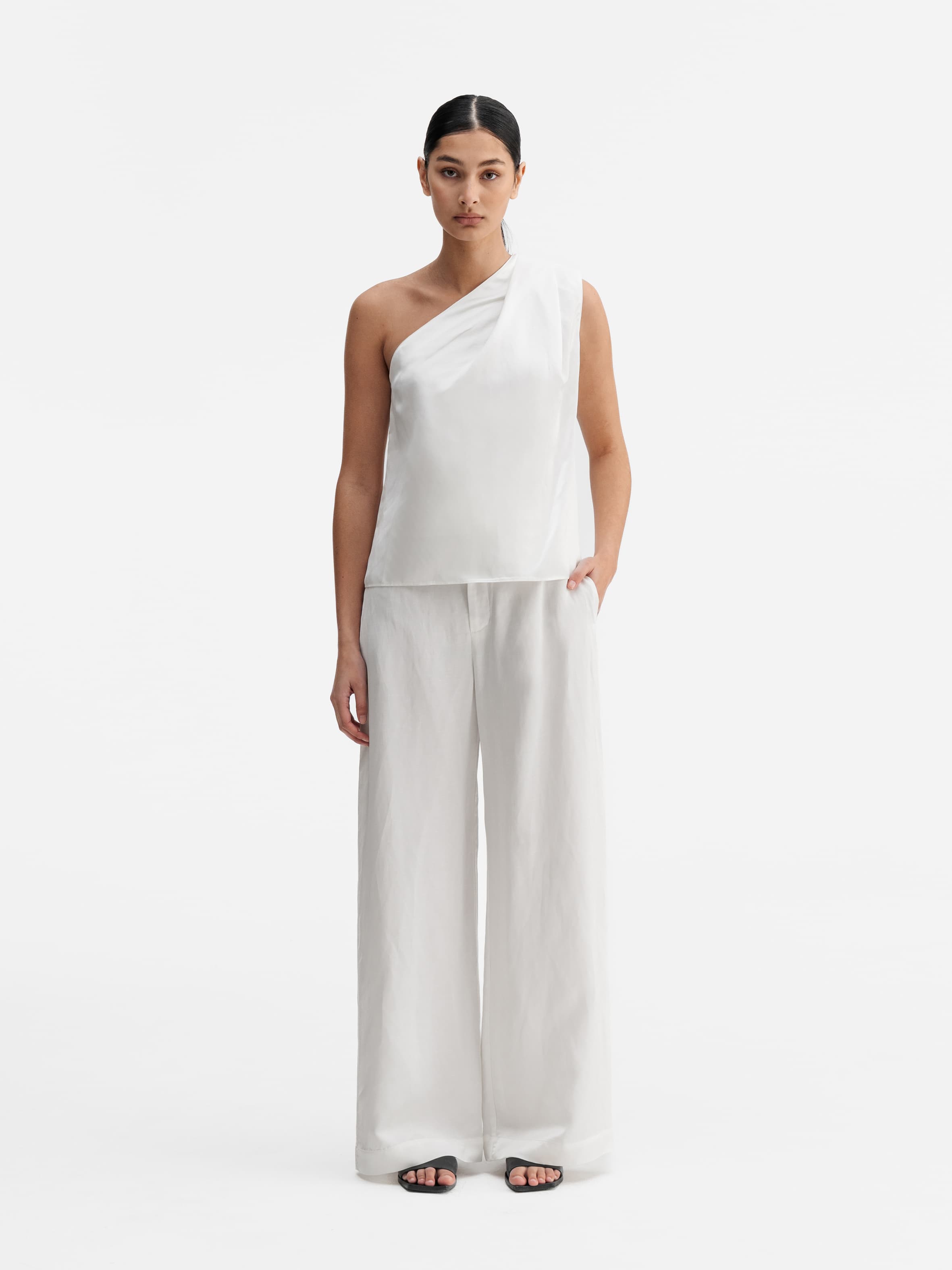 Elle satin linen tank white