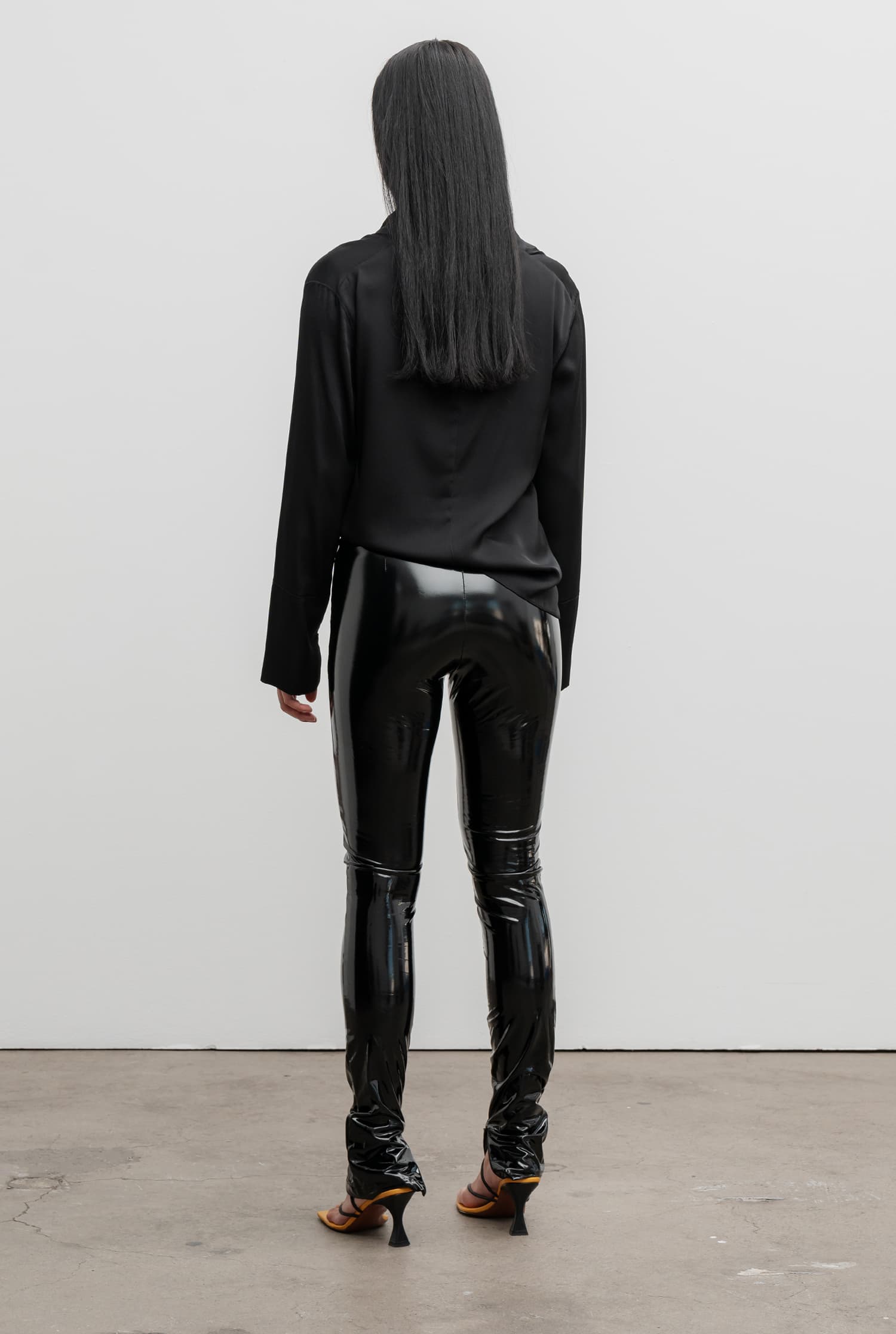 Elly latex trousers black
