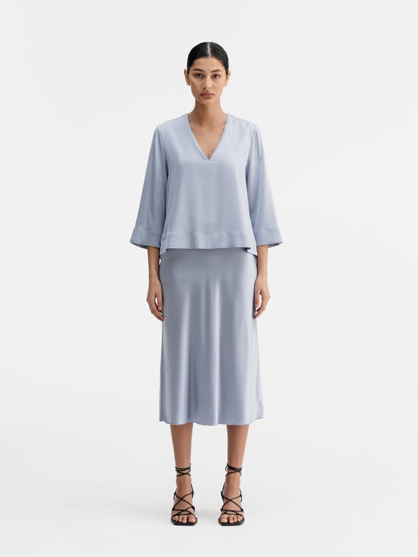 Emiko silk blouse denim blue