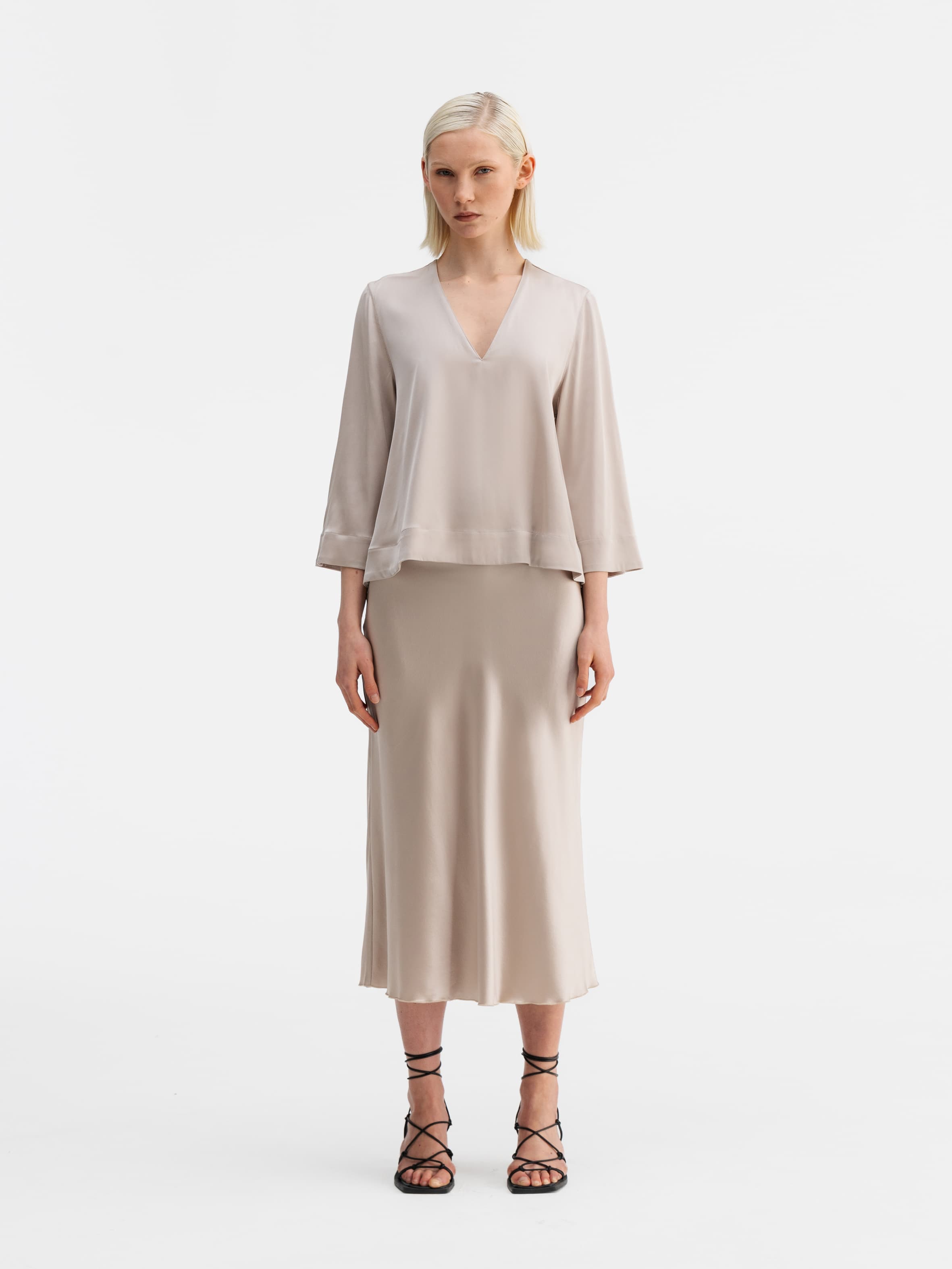 Emiko silk blouse greige