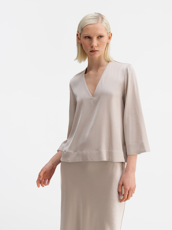 Emiko silk blouse greige