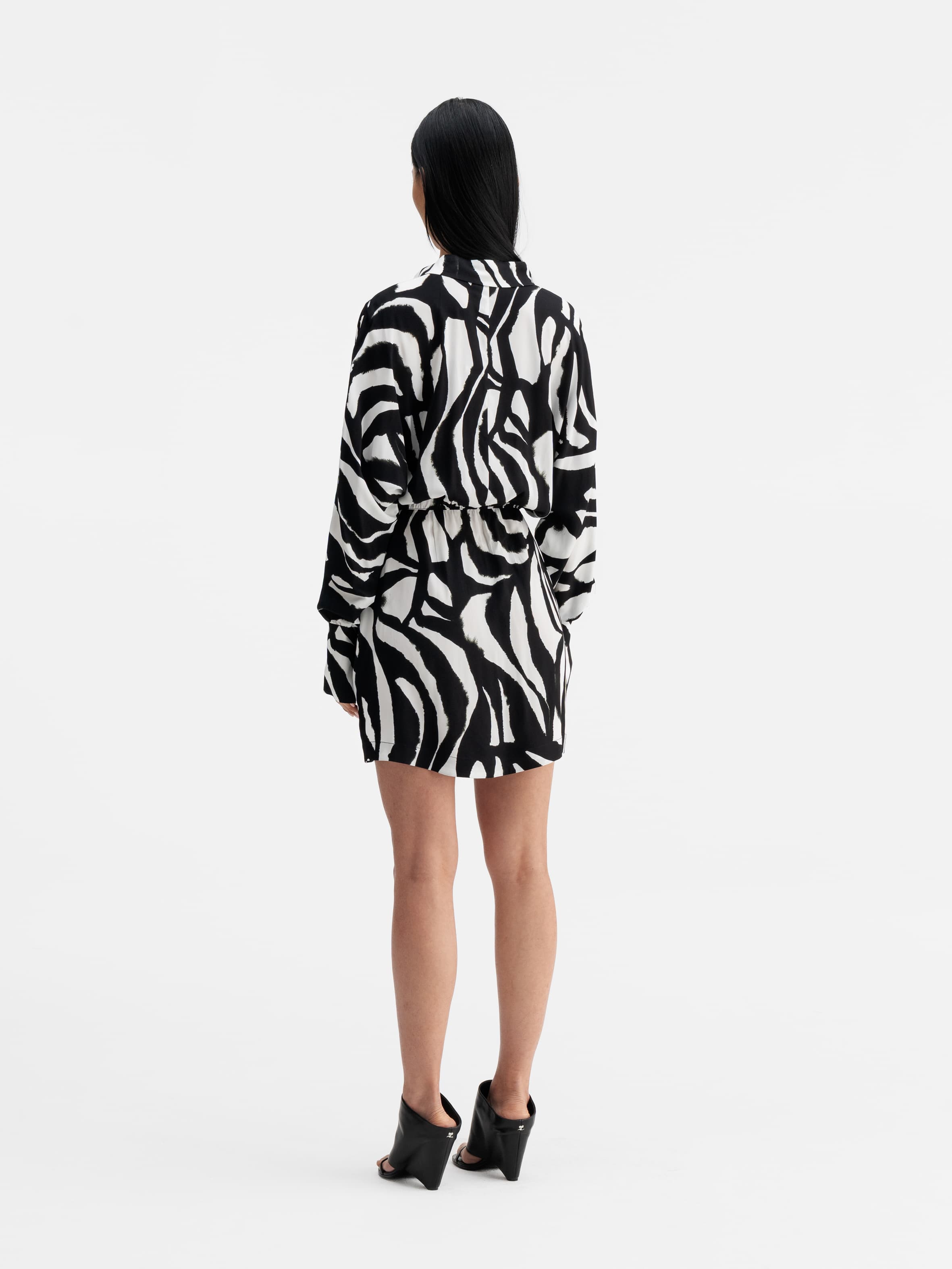 Back view of Ahlvar Gallery Gia zebra shirt dress white