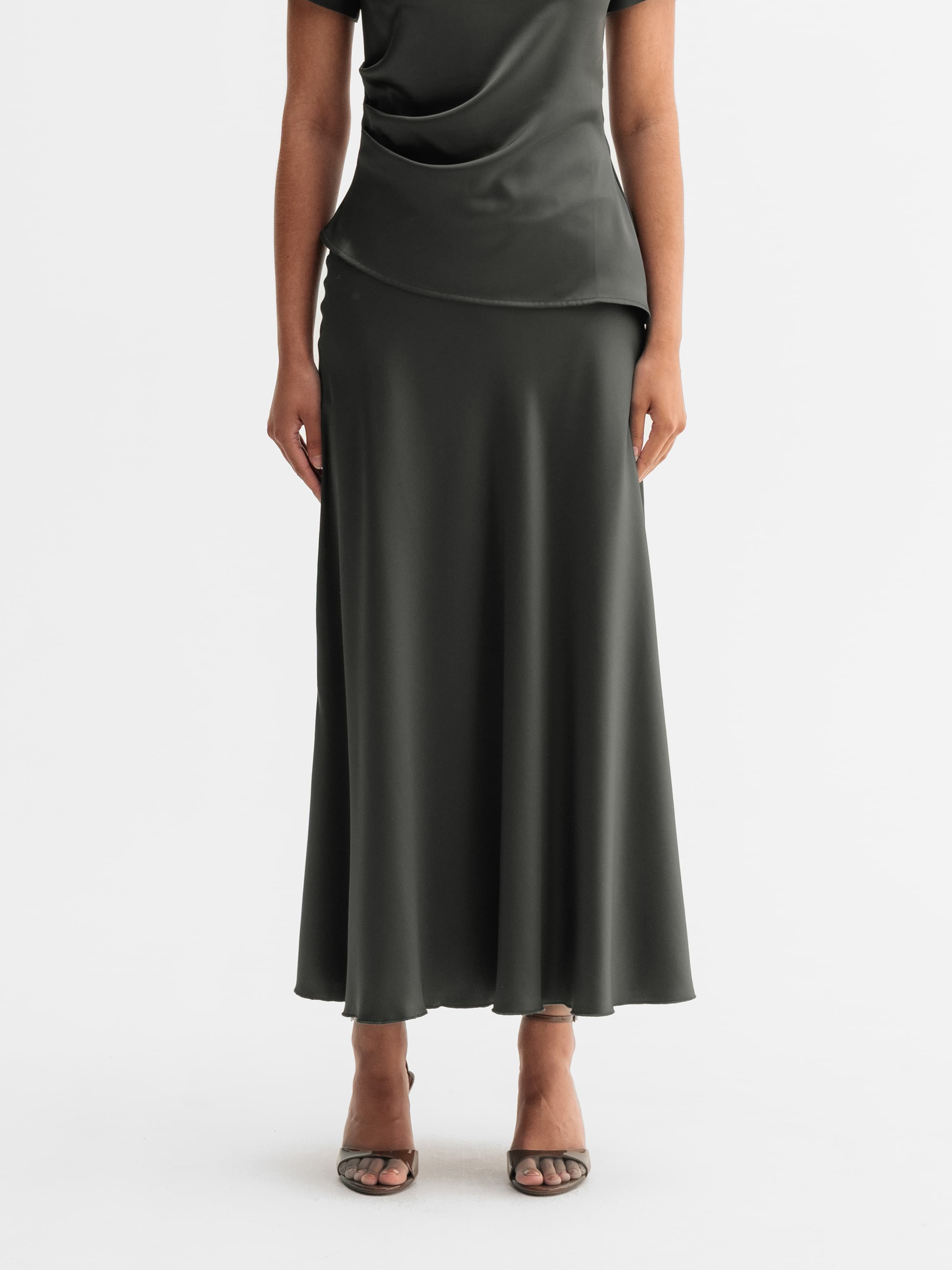 Hadi satin skirt wood