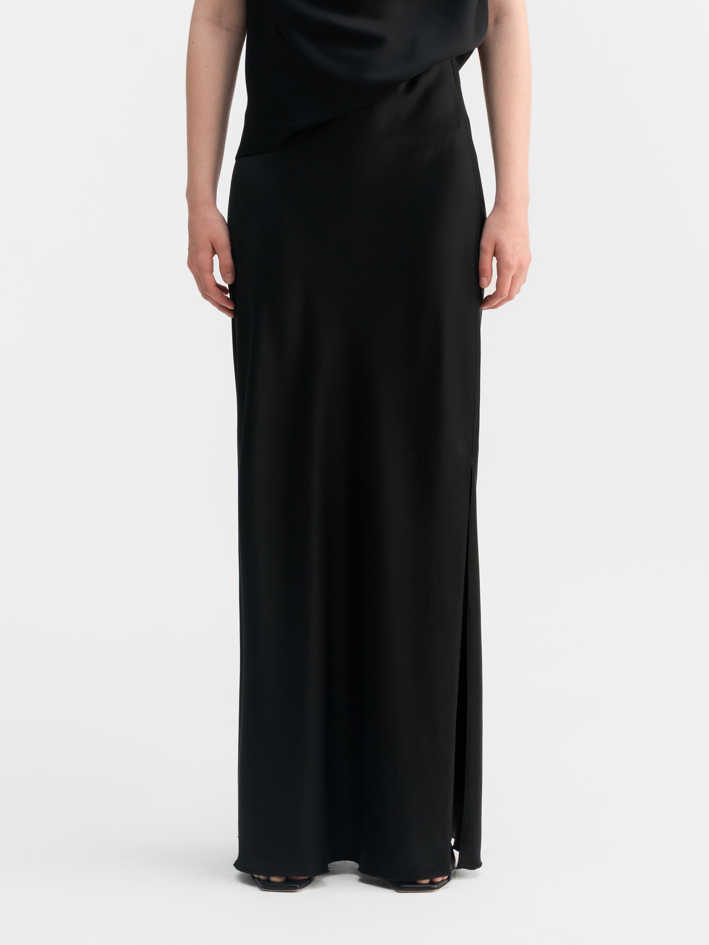 Hana long logo satin skirt black