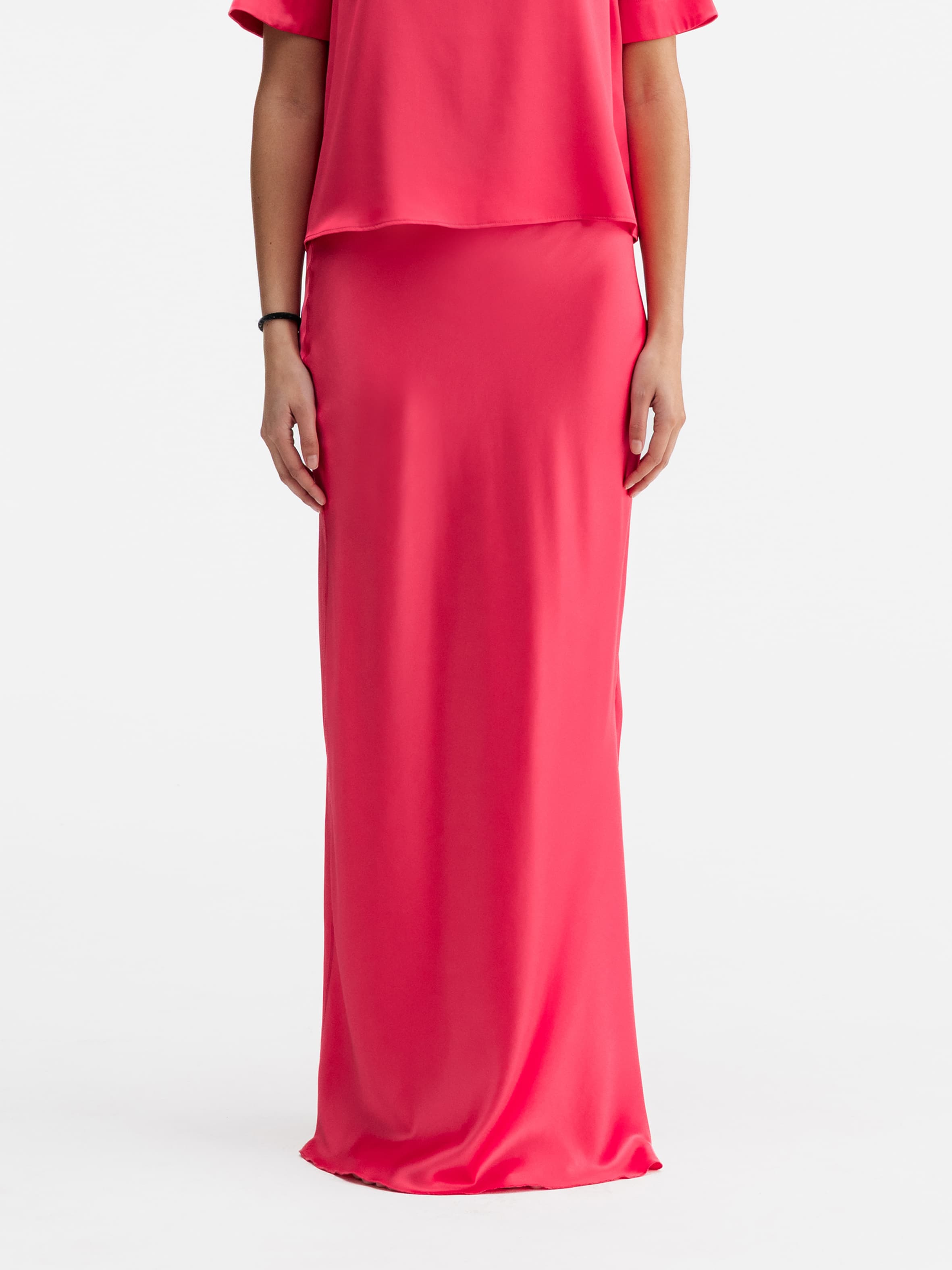 Hana long logo satin skirt bubblegum