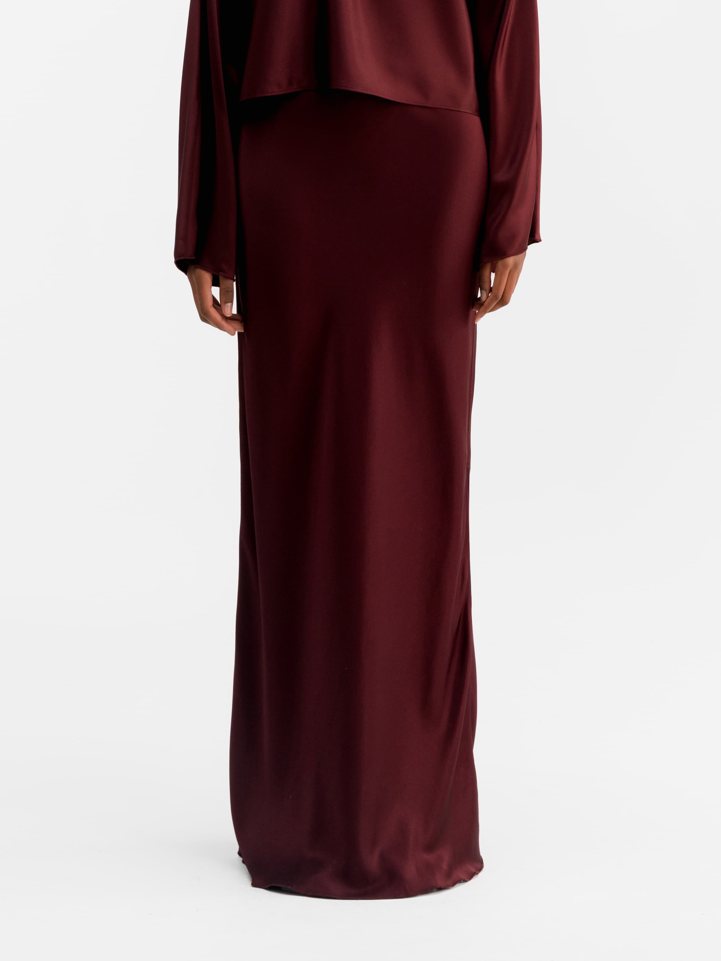 Hana long logo satin skirt burgundy