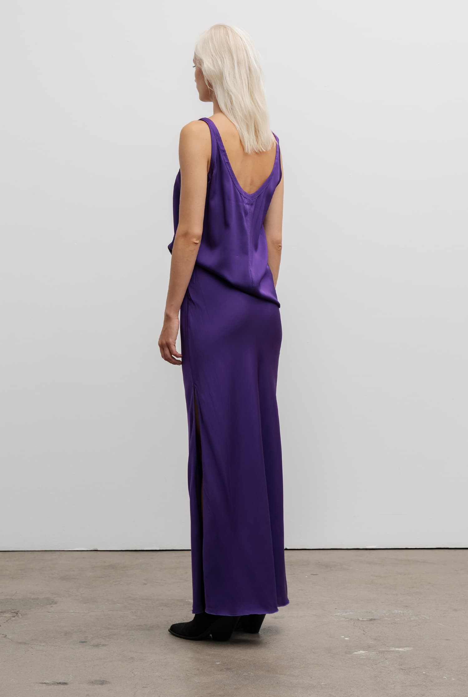 Hana long silk skirt violet