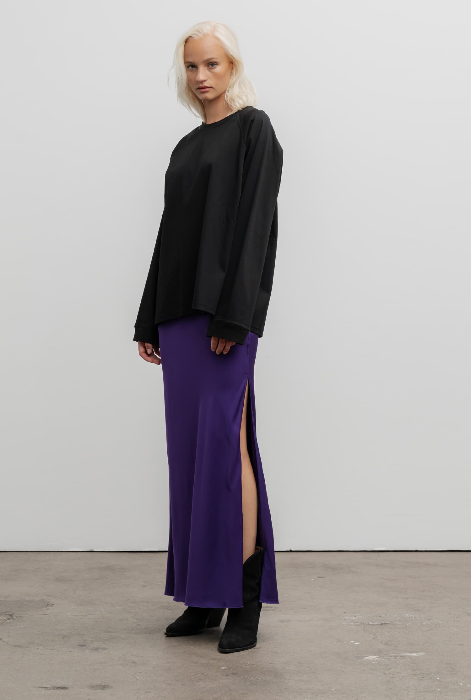 Hana long silk skirt violet