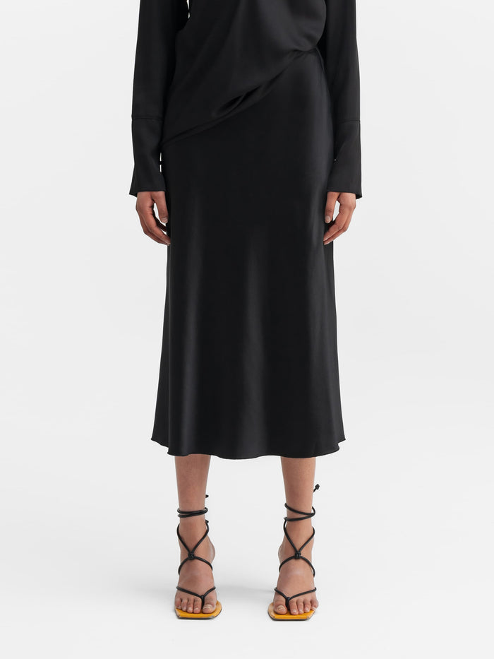 ahlvar Hana satin silk skirt black