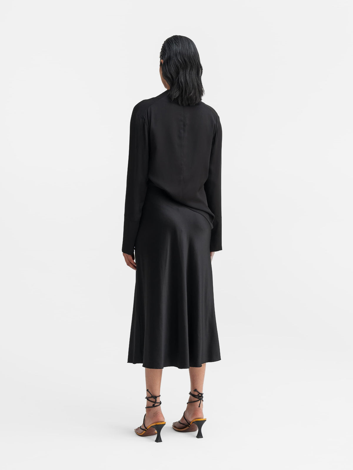 HanaSatinSilkSkirt_black3_1200 HanaSatinSilkSkirt_black3_1200