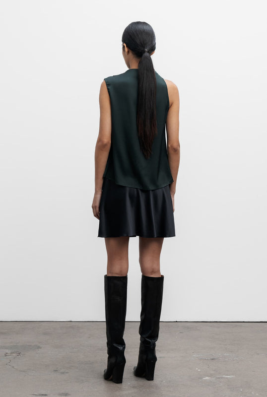 Hana silk short skirt black