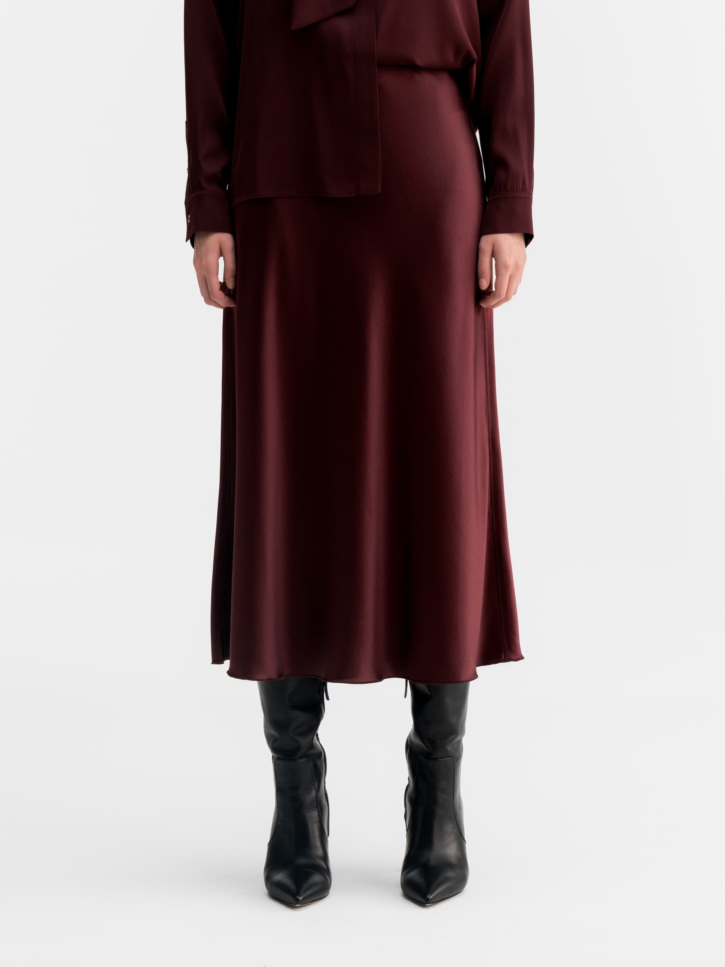 Hana satin silk skirt burgundy