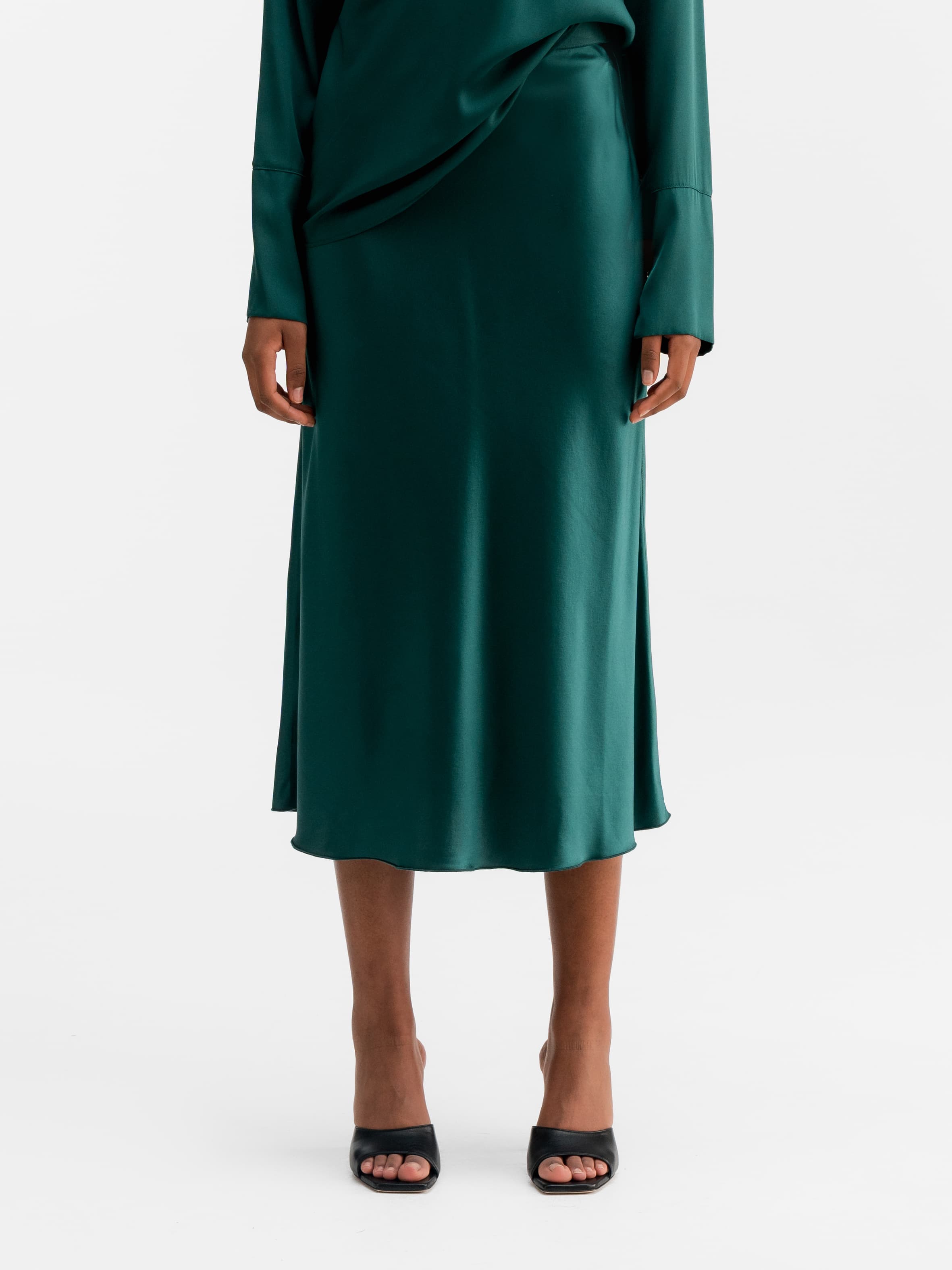 Hana satin silk skirt dark emerald