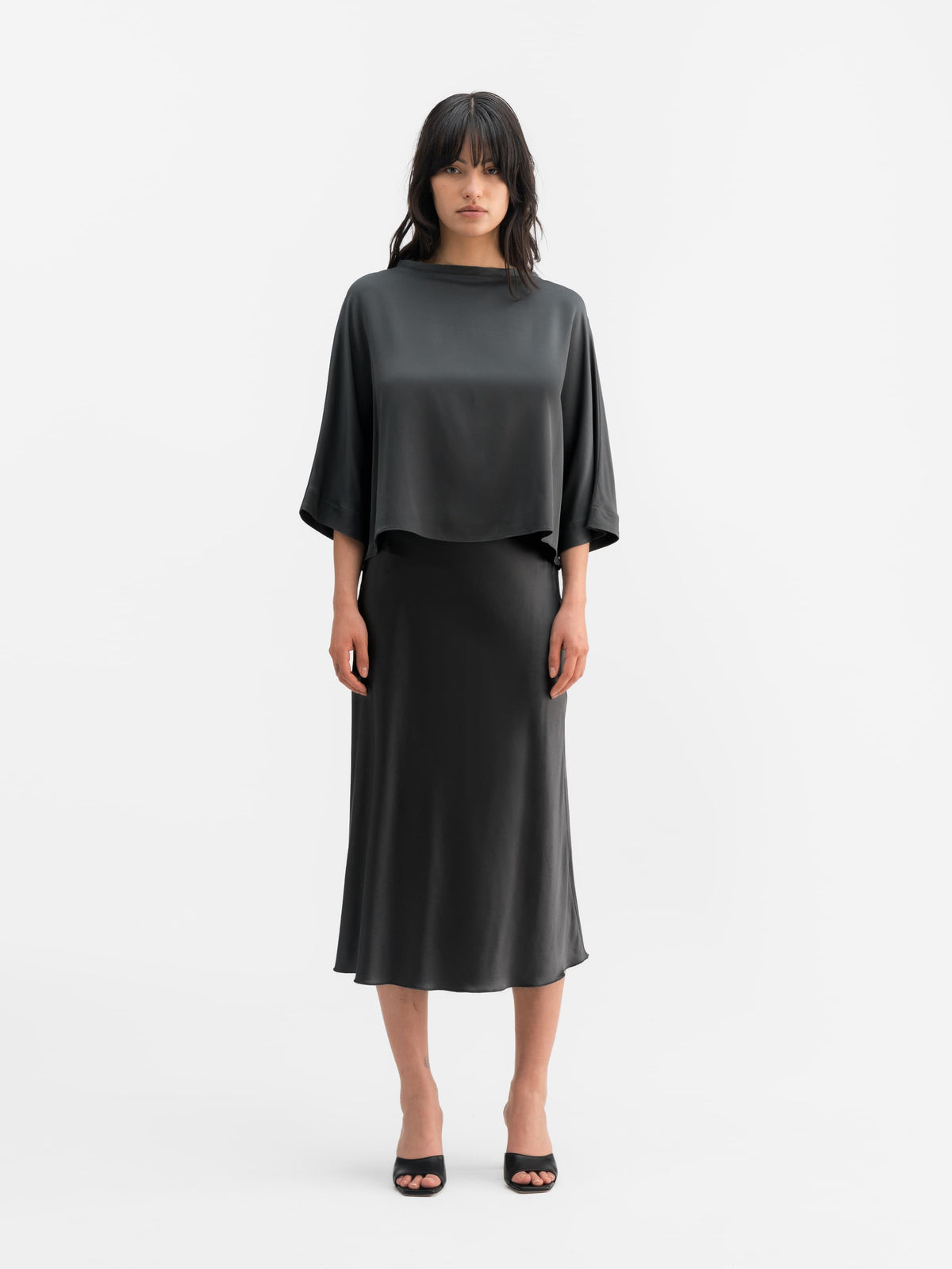 Hana satin silk skirt dark grey