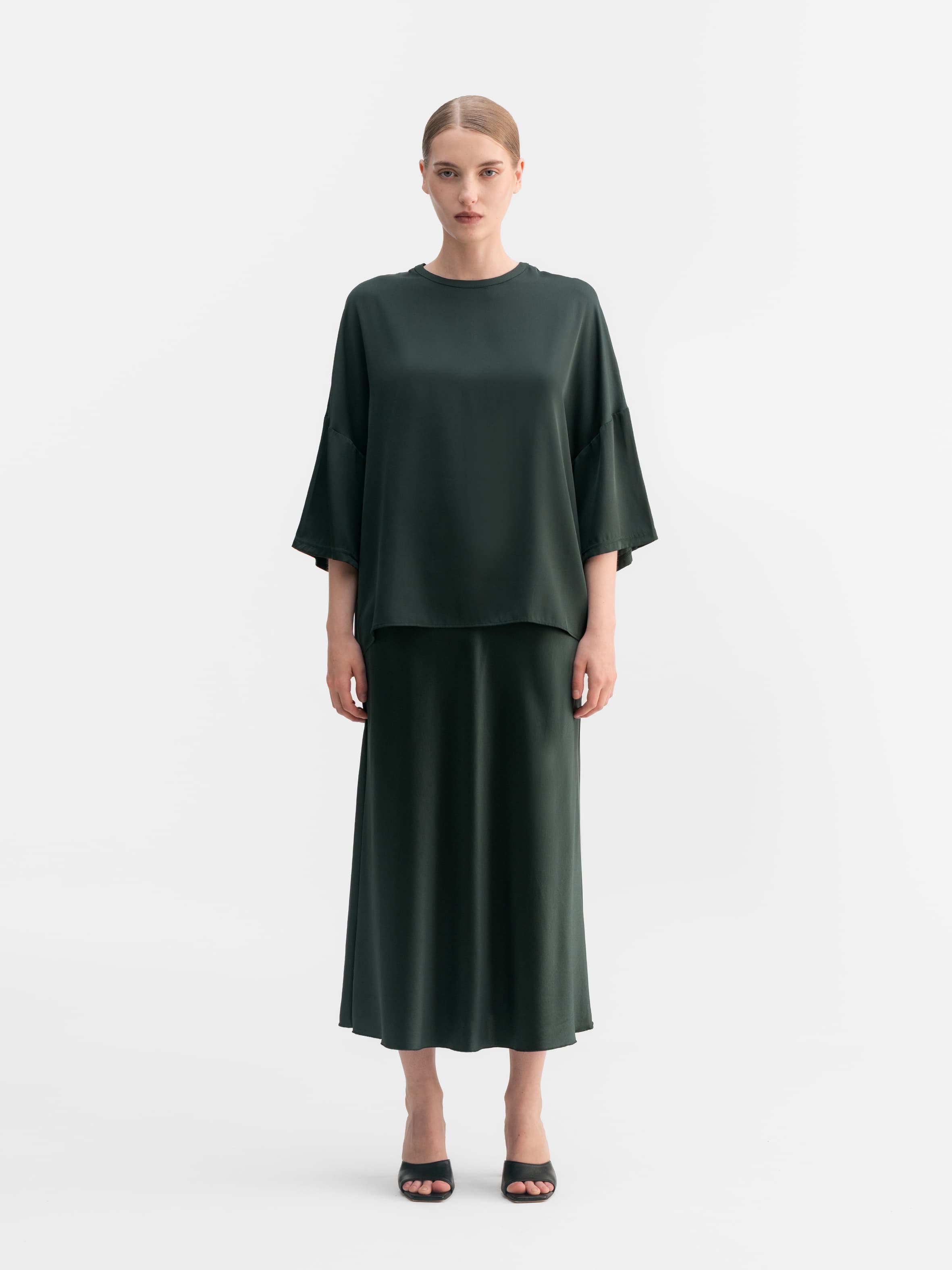 Hana satin silk skirt deep forest