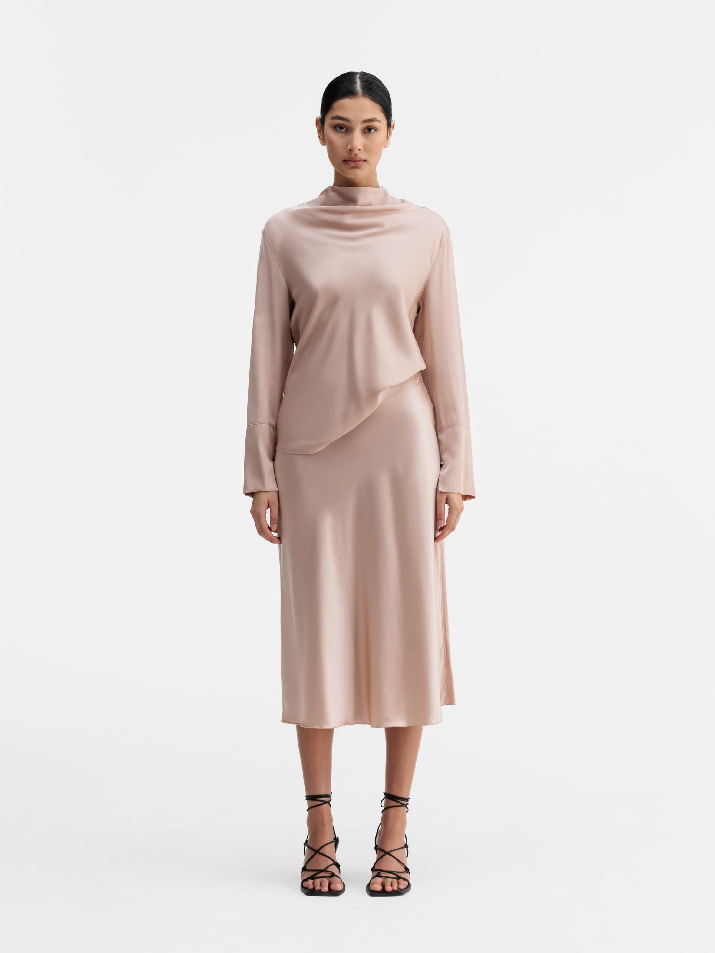 Hana satin silk skirt dusty pink