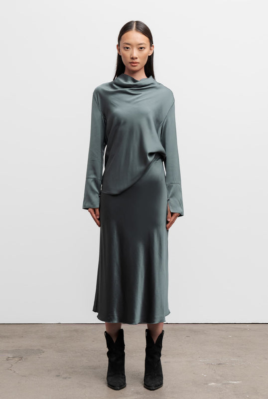 Hana satin silk skirt faded green