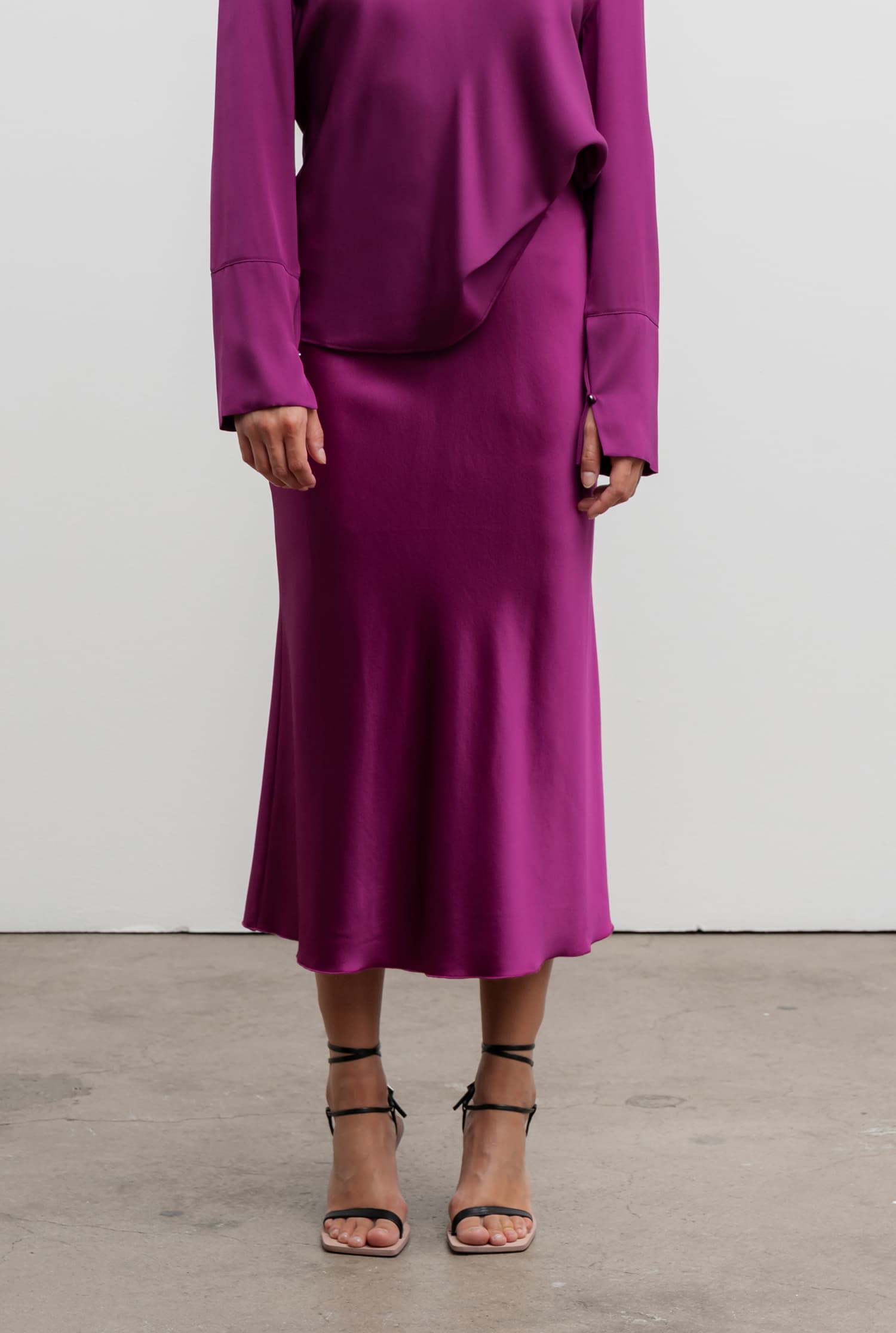 Hana silk skirt light berry