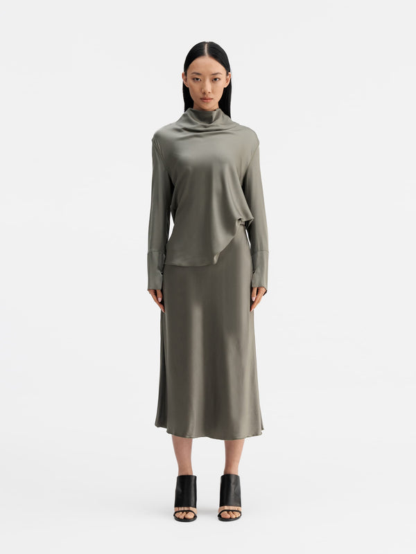 Hana satin silk skirt light military