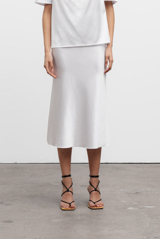 Hana satin silk skirt optic white