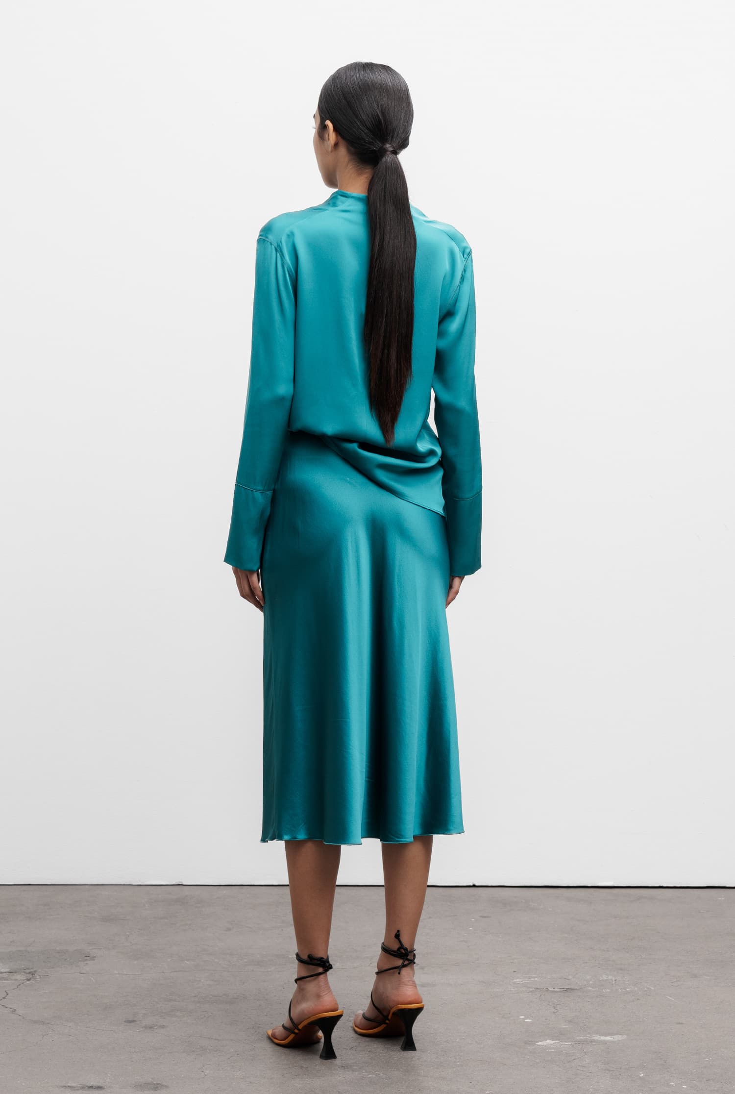 Hana satin silk skirt petrol