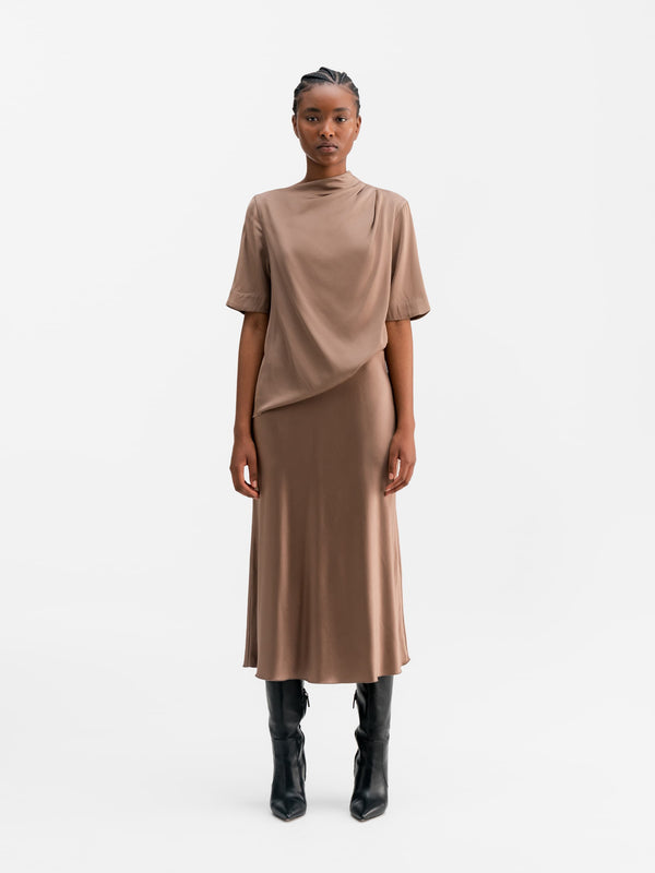 Hana satin silk skirt sand