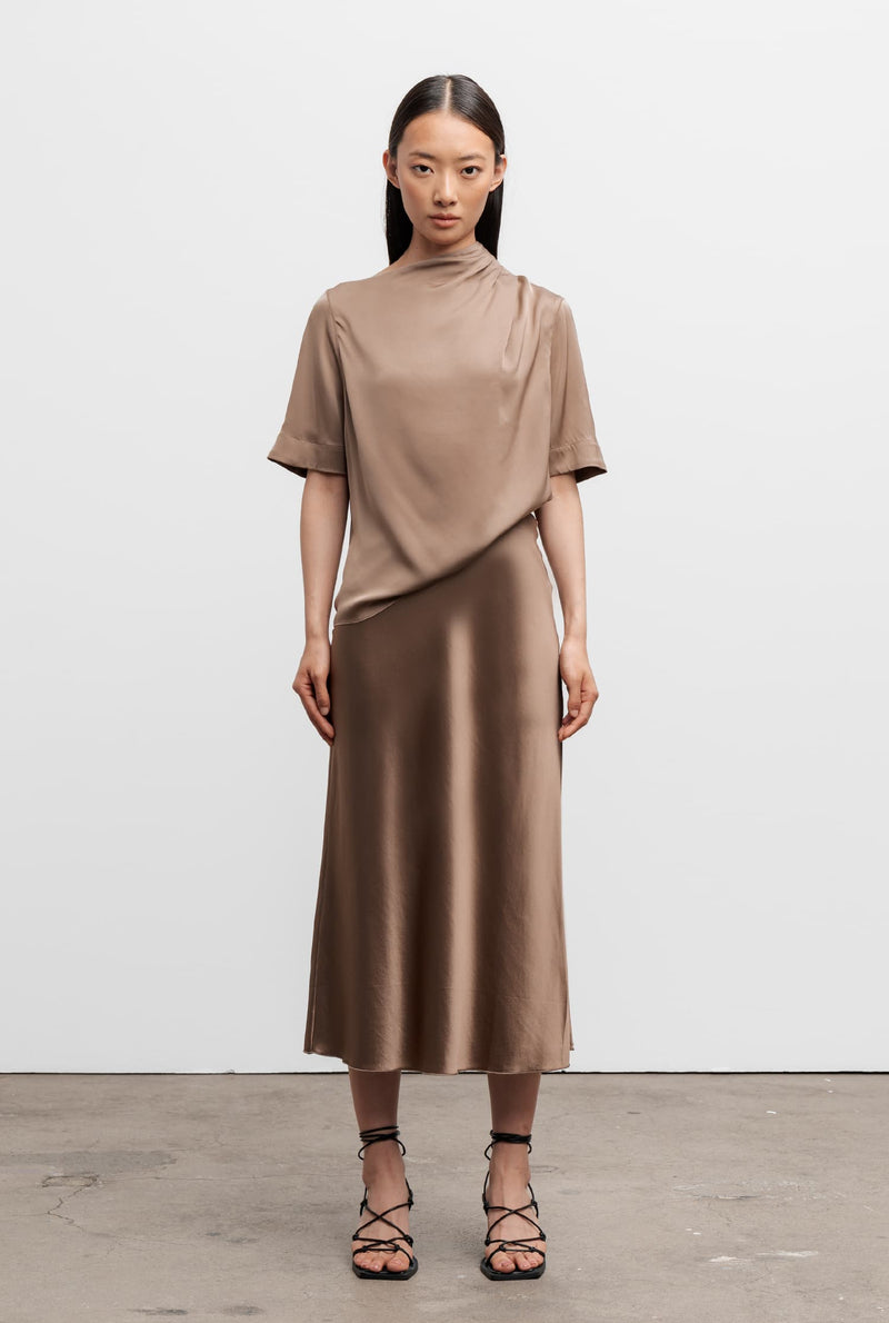 Hana silk satin skirt sand