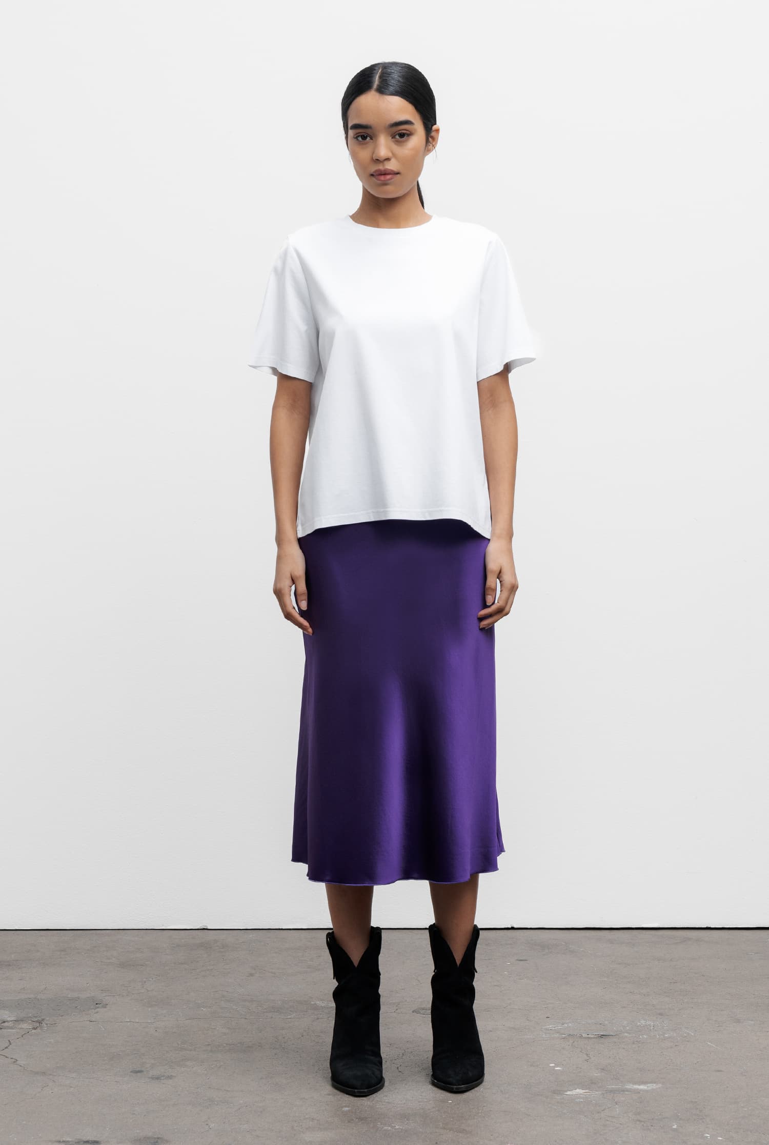 Hana satin silk skirt violet