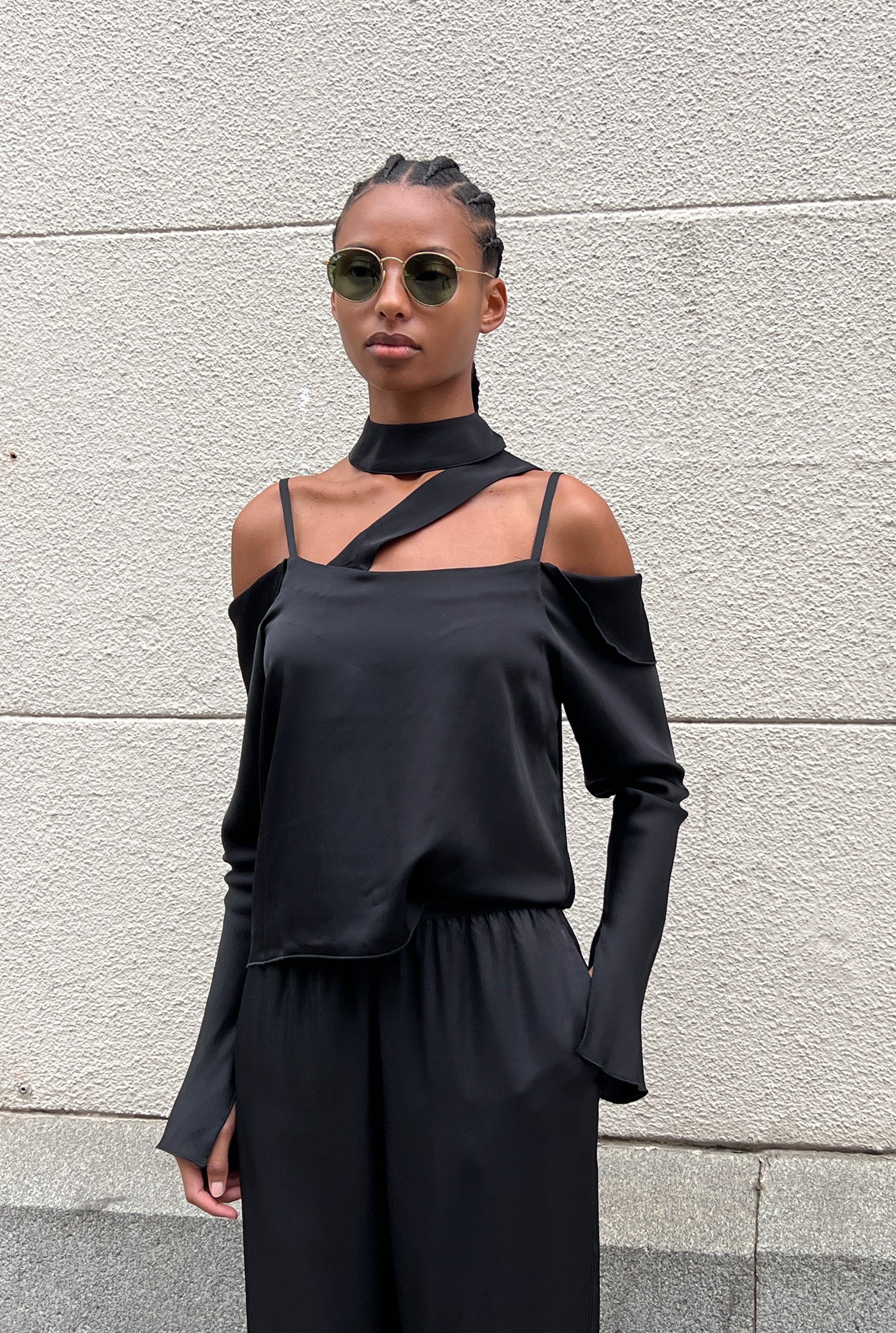 Hinata silk blouse black