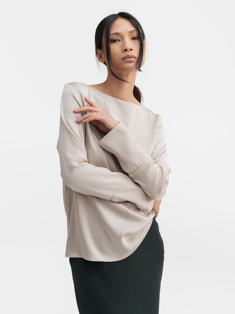 Kelly silk blouse greige