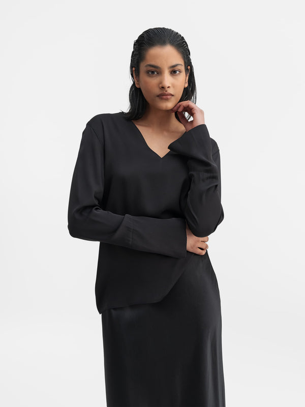 Kelly v-neck silk blouse black