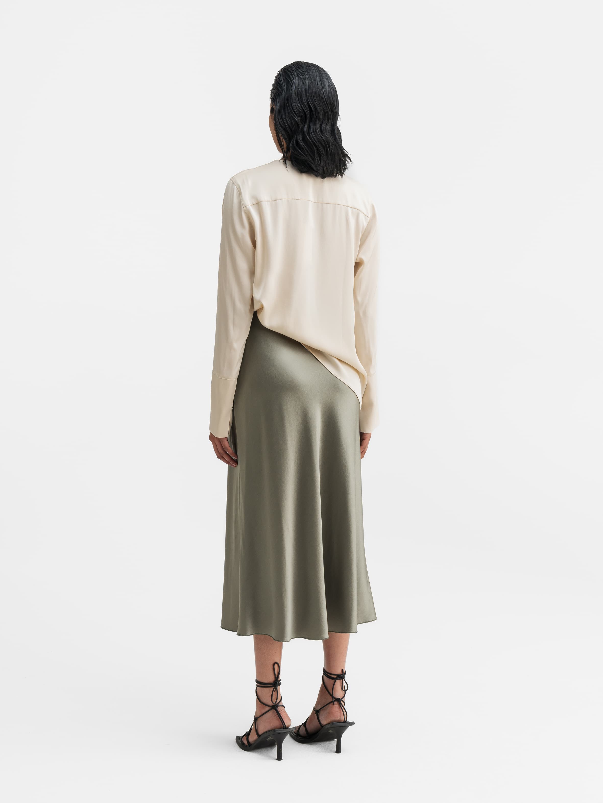 Kelly v-neck silk blouse cream